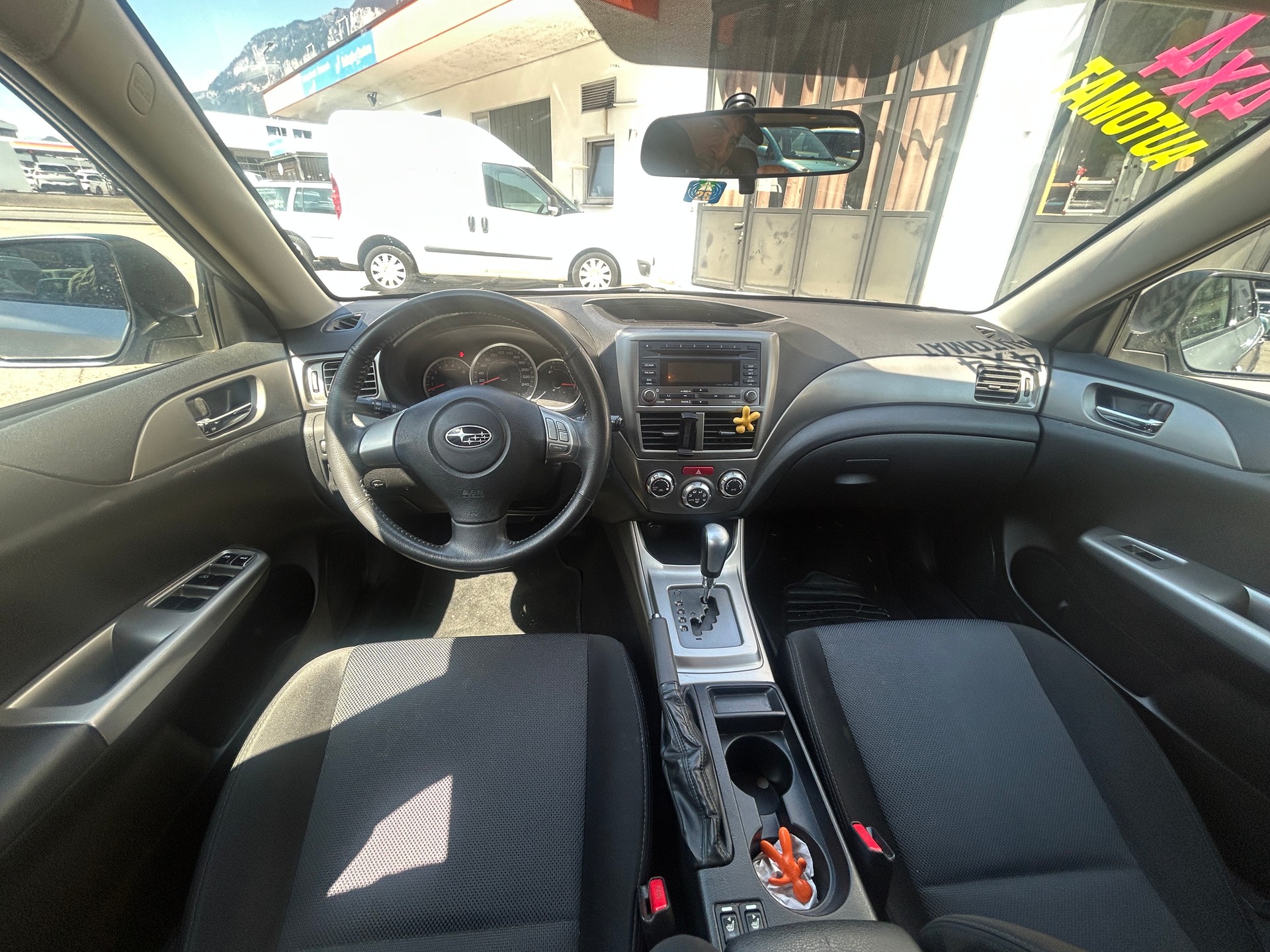 SUBARU Impreza 2.0R Swiss Automatic-image-8