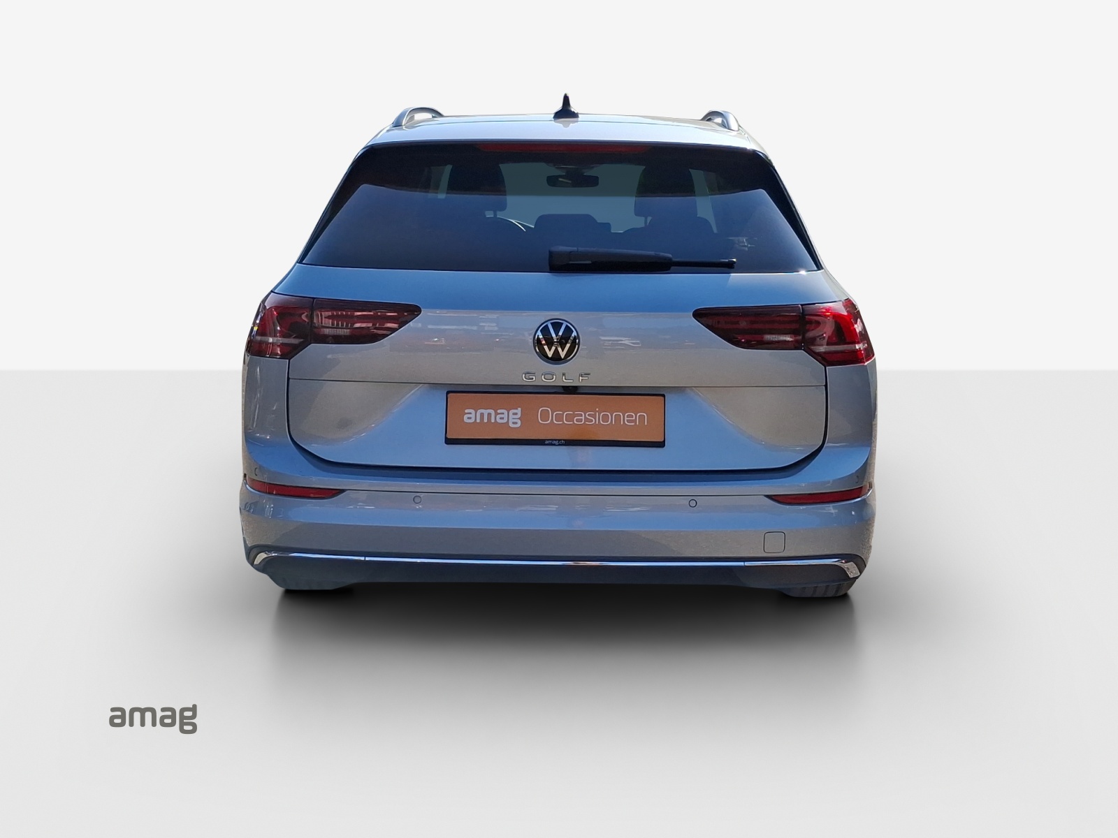 VW Golf Variant 2.0 TDI Style DSG-image-3