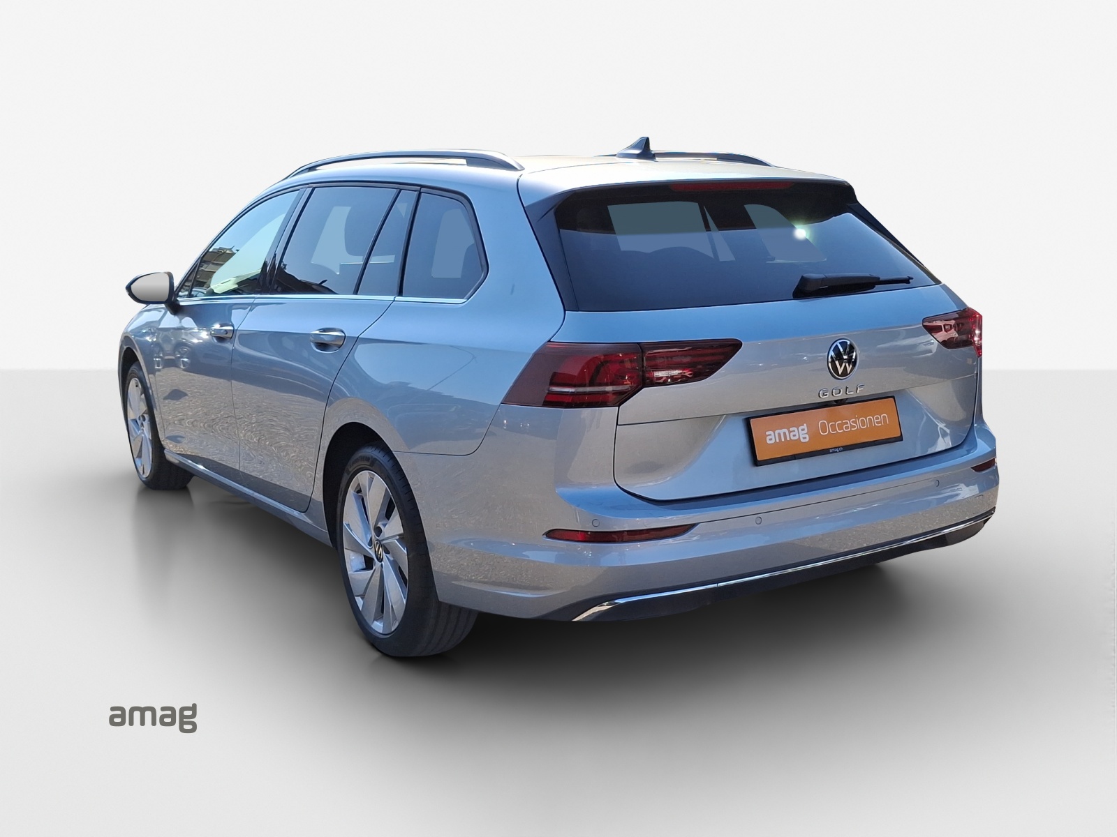 VW Golf Variant 2.0 TDI Style DSG-image-2