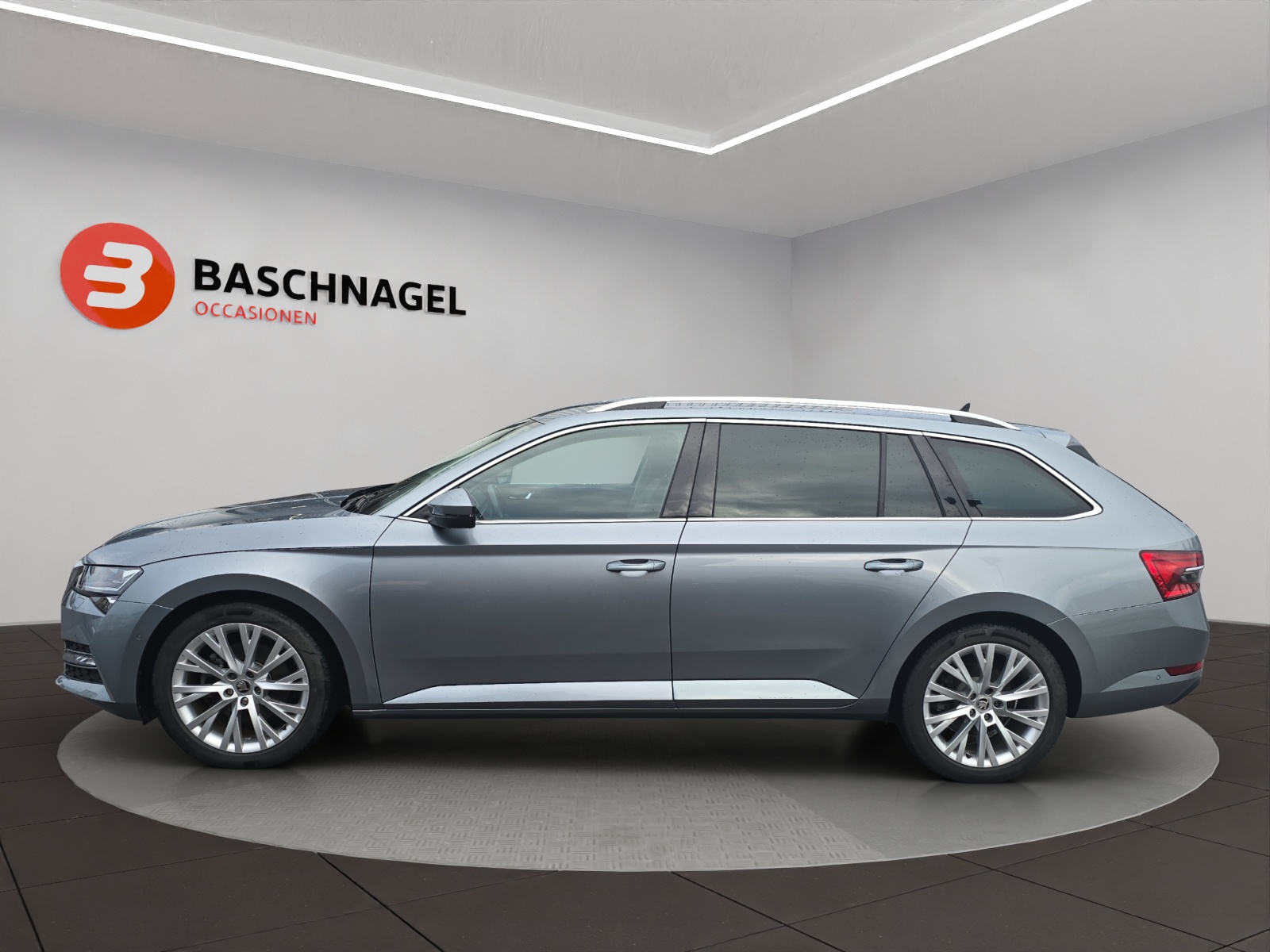 SKODA Superb 1.4 TSI Ambition PHEV DSC-showroom-element-2