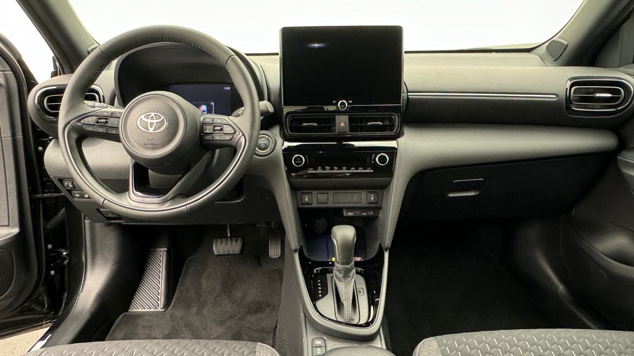 TOYOTA Yaris Cross 1.5 Style e-CVT-image-5
