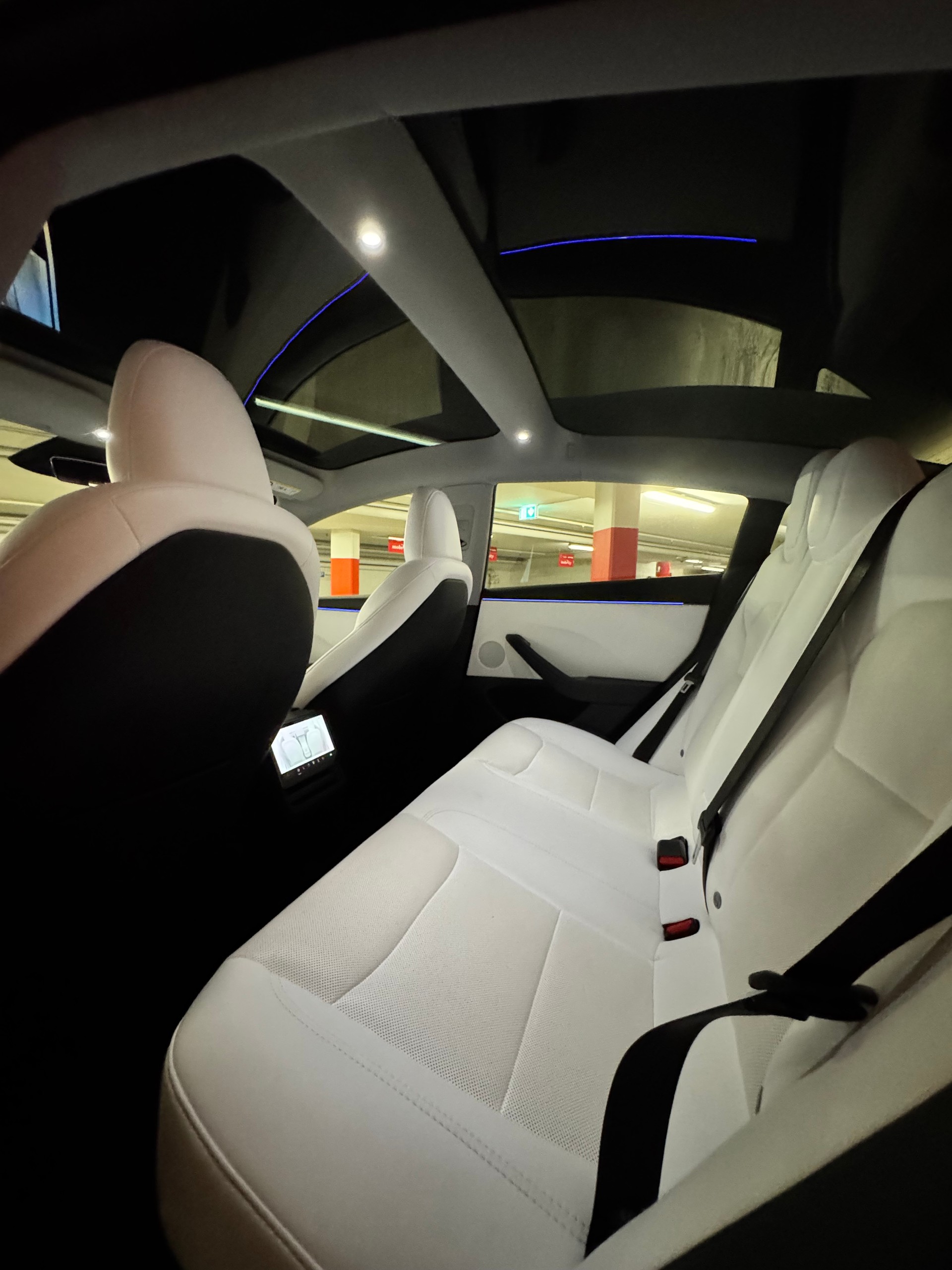 TESLA Long Range Dual Motor AWD-image-5
