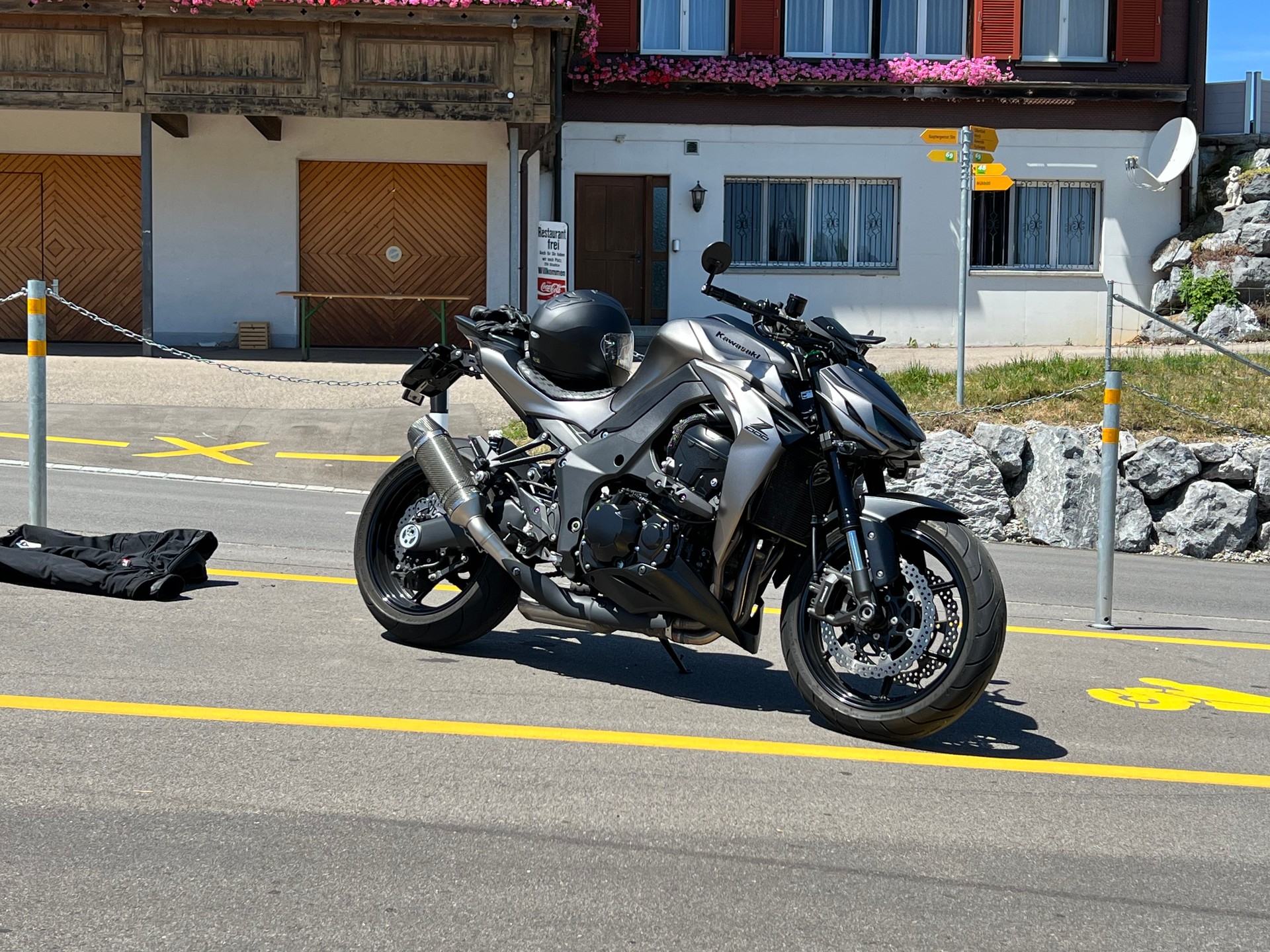 KAWASAKI Z 1000 Special Edition ABS-image-1