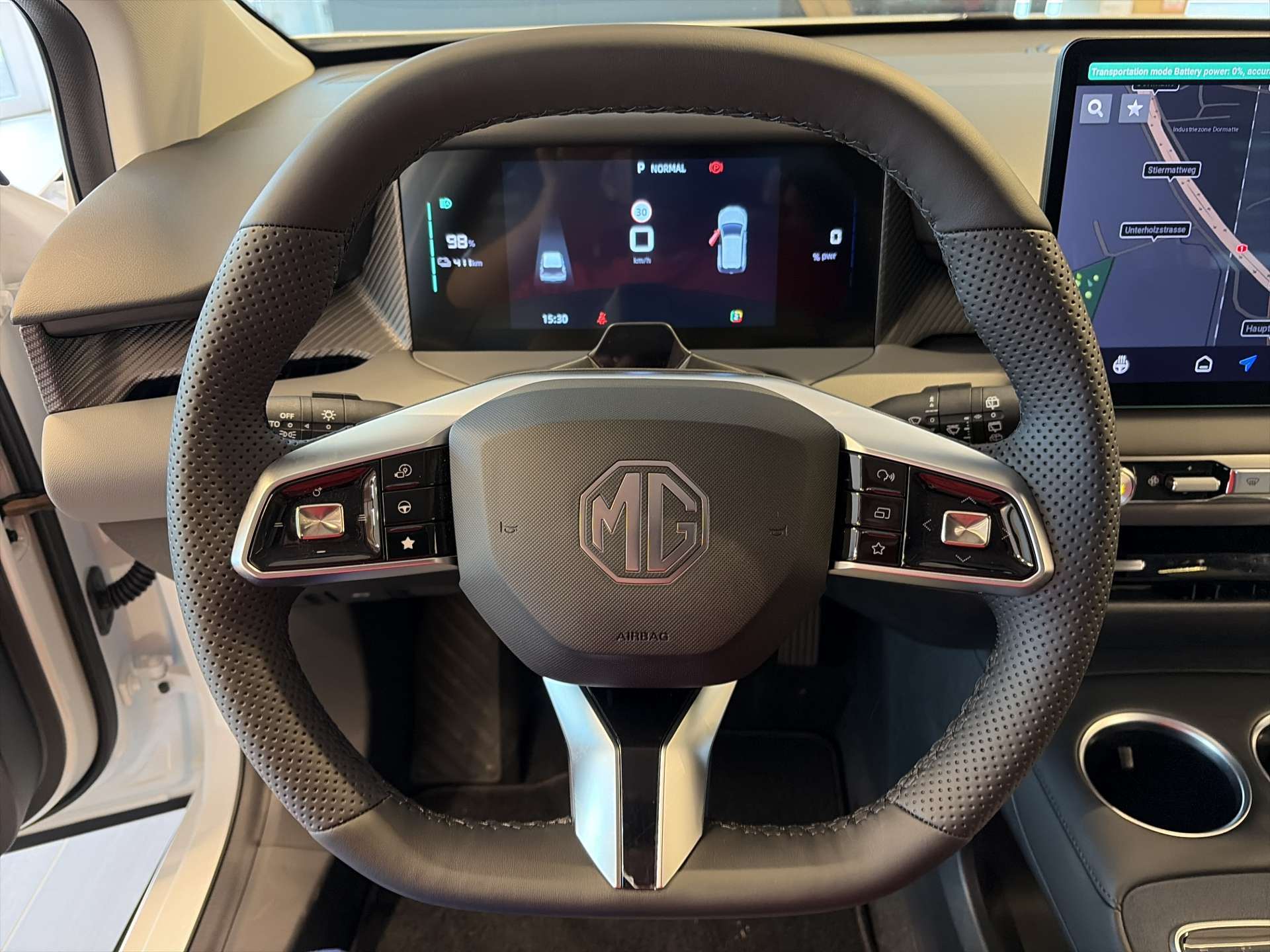 MG 4 EV 64kWh Premium Facelift Automat-image-15