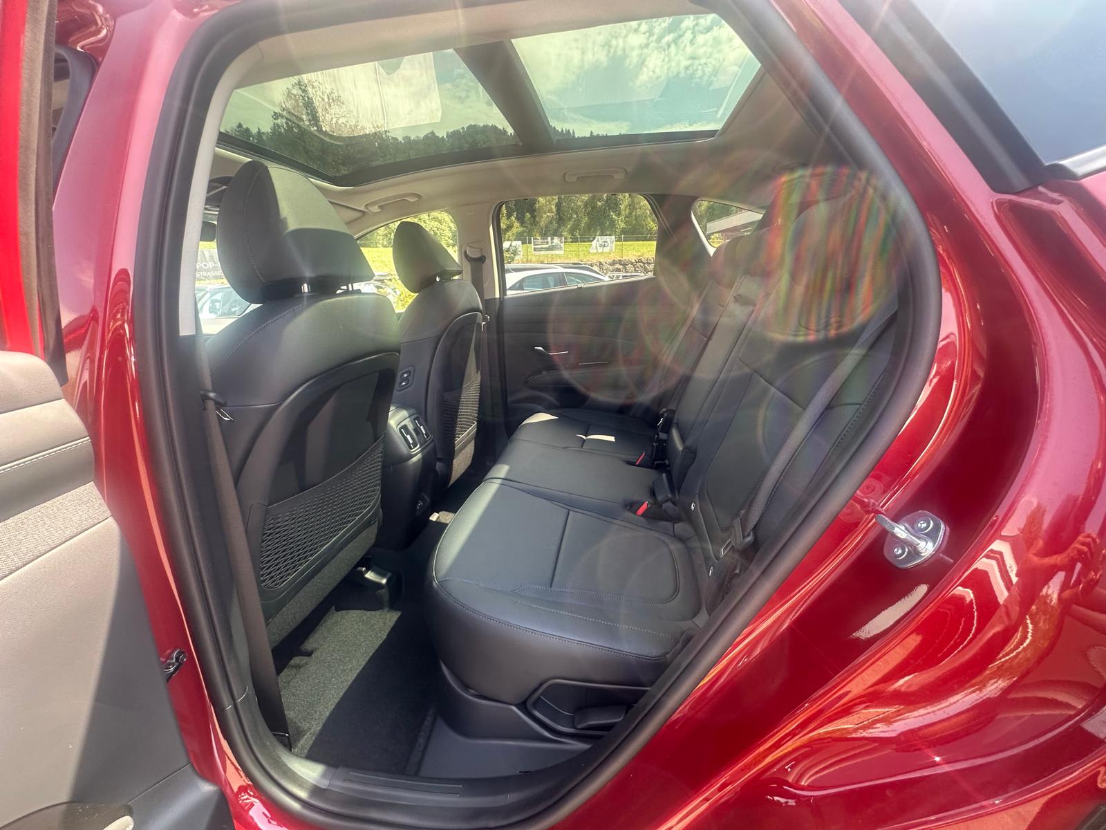 HYUNDAI Tucson 1.6 TGDI HEV Vertex Swiss Edition 4WD-image-10