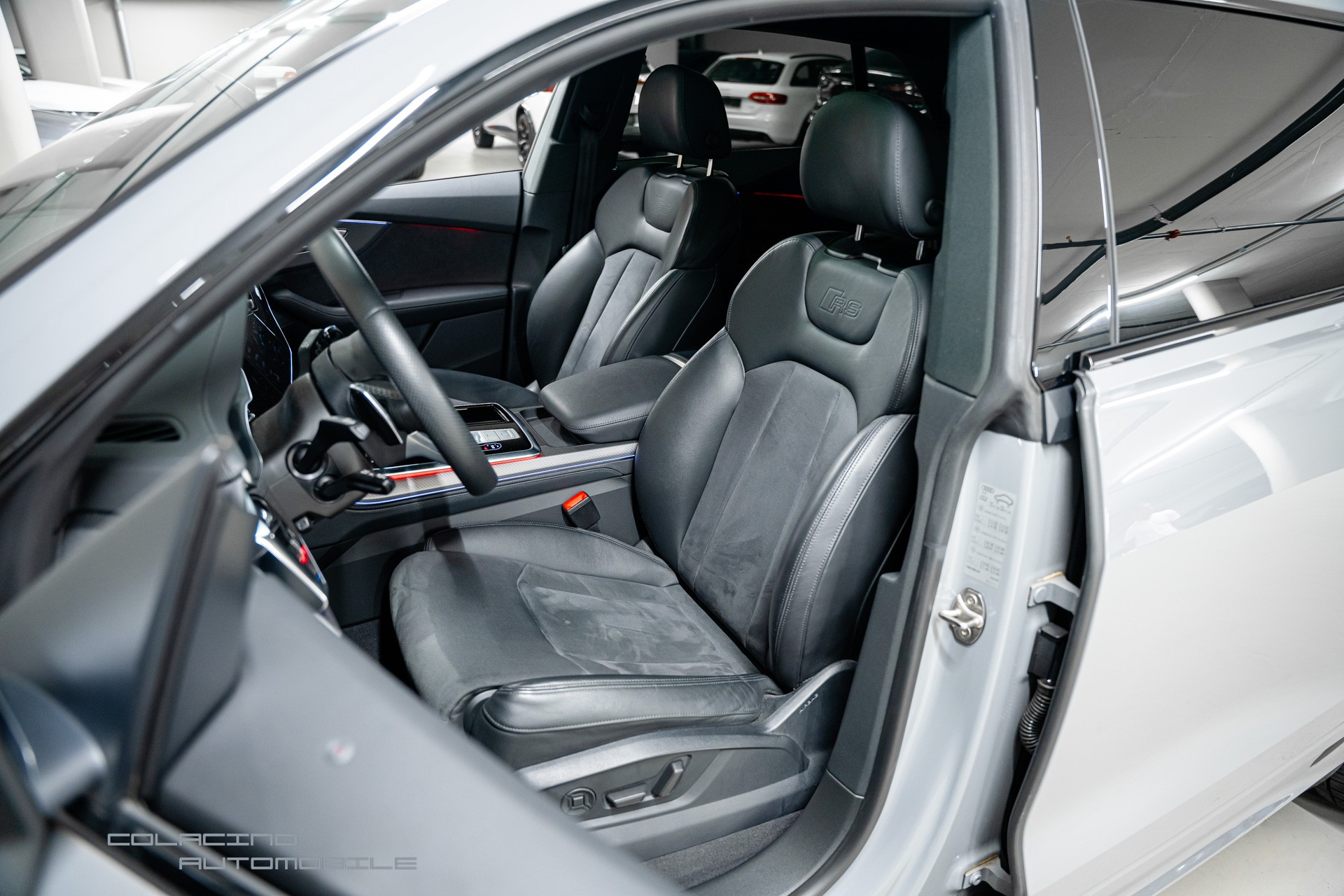 AUDI RSQ8 quattro tiptronic-image-14