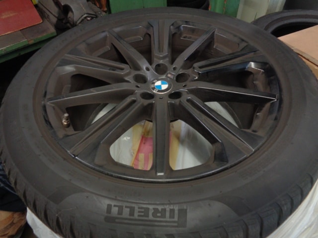 BMW X5 xDrive M50d Steptronic-image-12