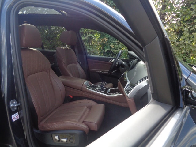 BMW X5 xDrive M50d Steptronic-image-6
