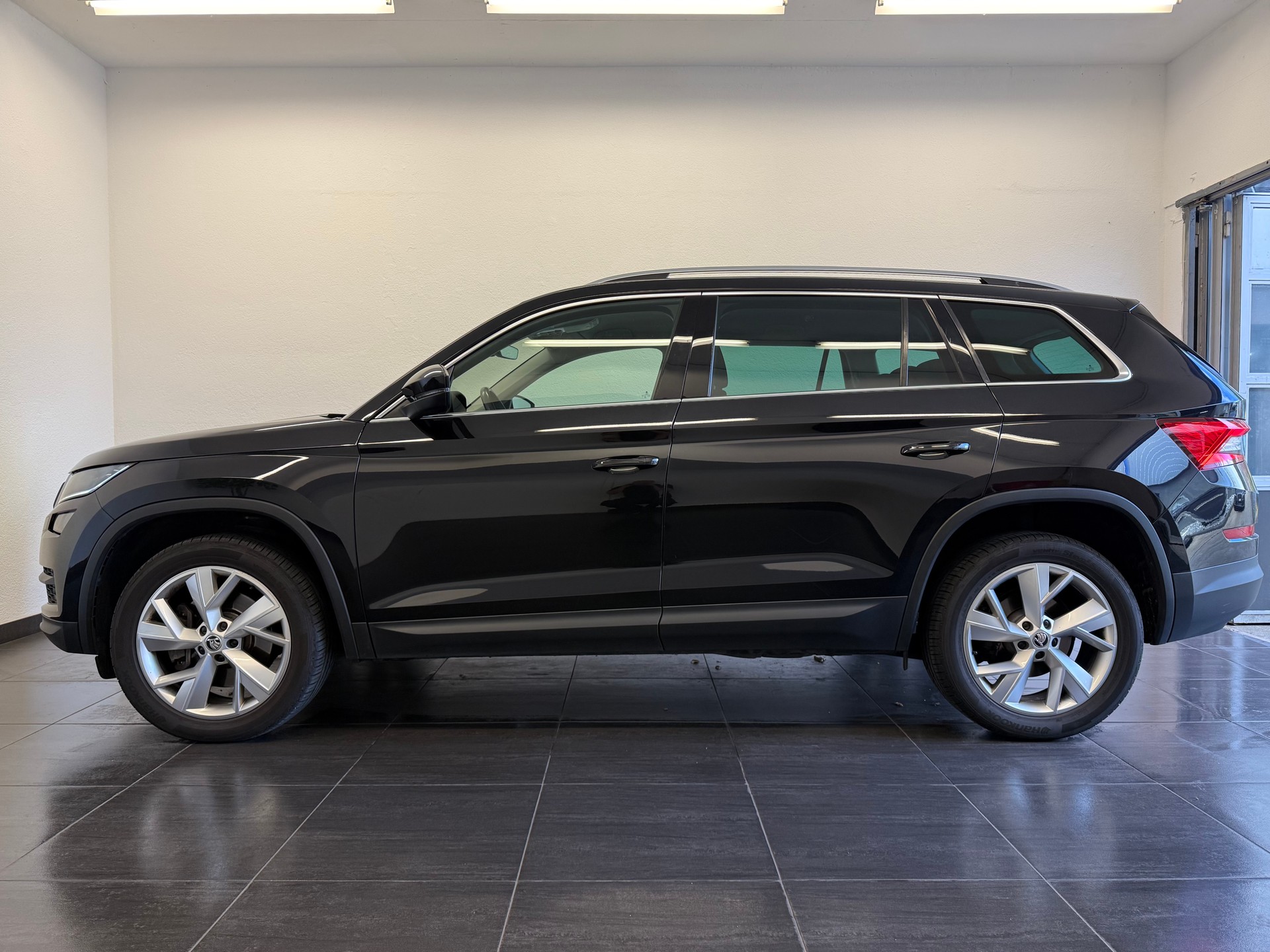 SKODA Kodiaq 2.0 TDI CR Style 4x4 DSG *AHK -2200 kg*-image-6
