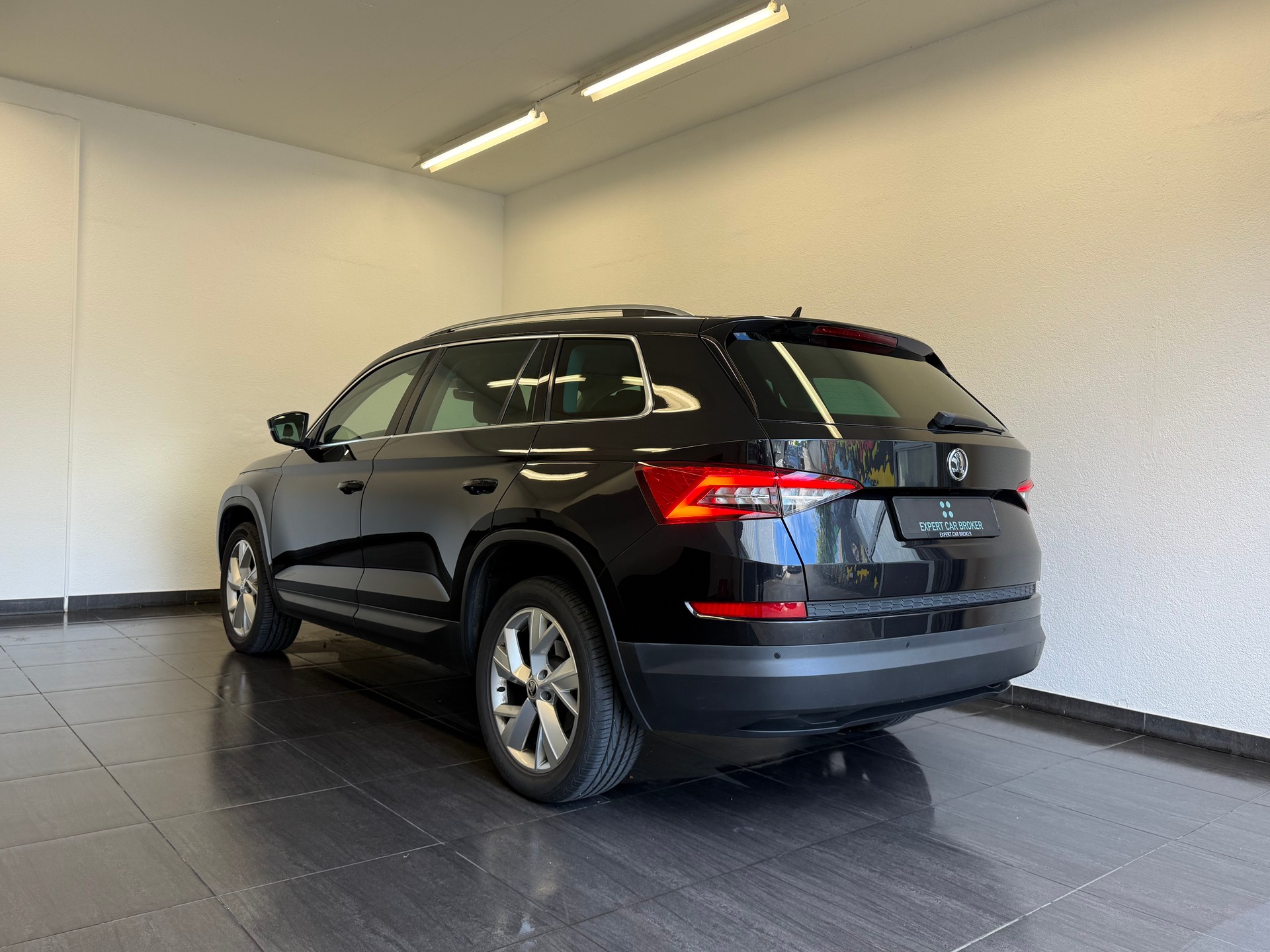 SKODA Kodiaq 2.0 TDI CR Style 4x4 DSG *AHK -2200 kg*-image-8