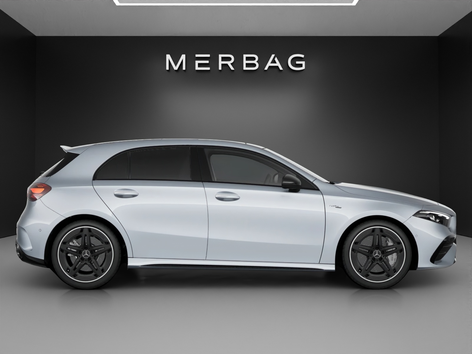 MERCEDES-BENZ A AMG 35 4Matic 8G-DCT-image-1