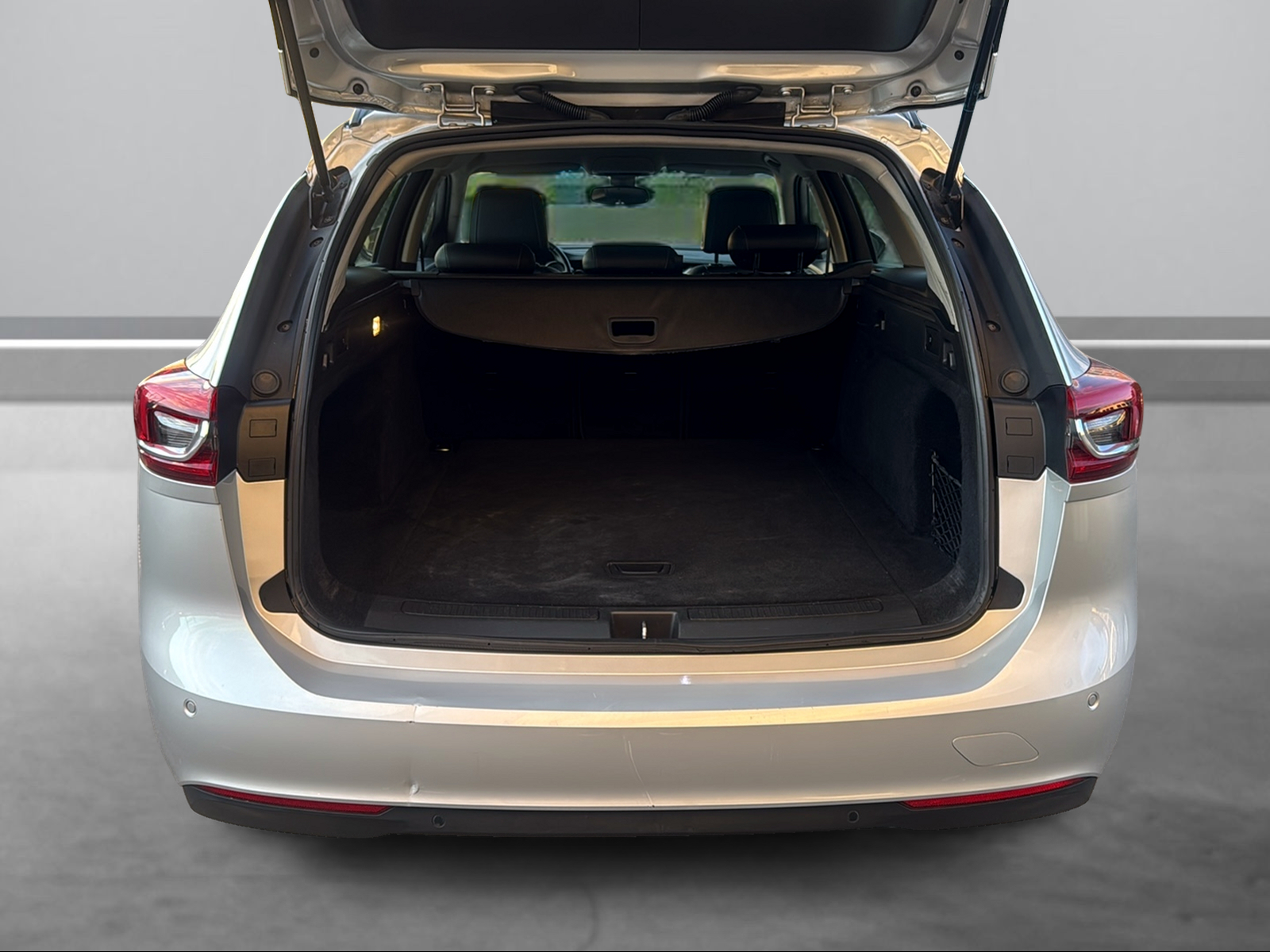 OPEL Insignia 2.0 CDTI Sports Tourer Edition 4WD-image-13