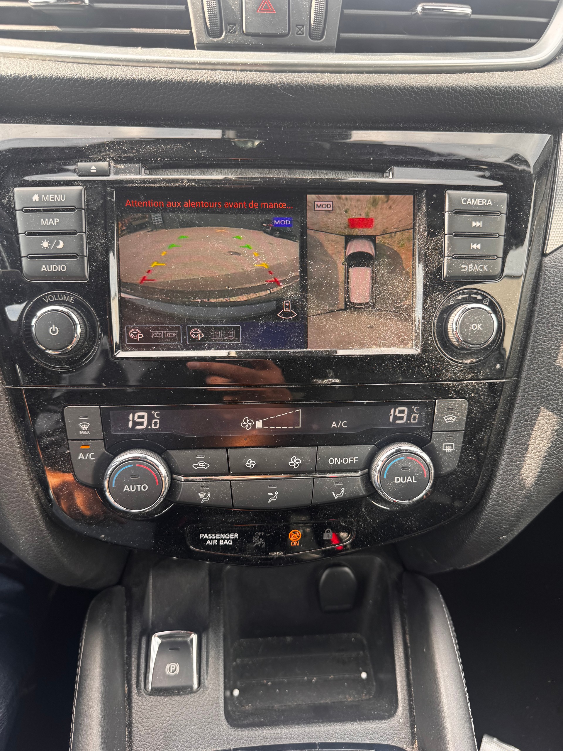 NISSAN Qashqai 1.7 dCi acenta Xtronic ALL-MODE 4x4-image-4