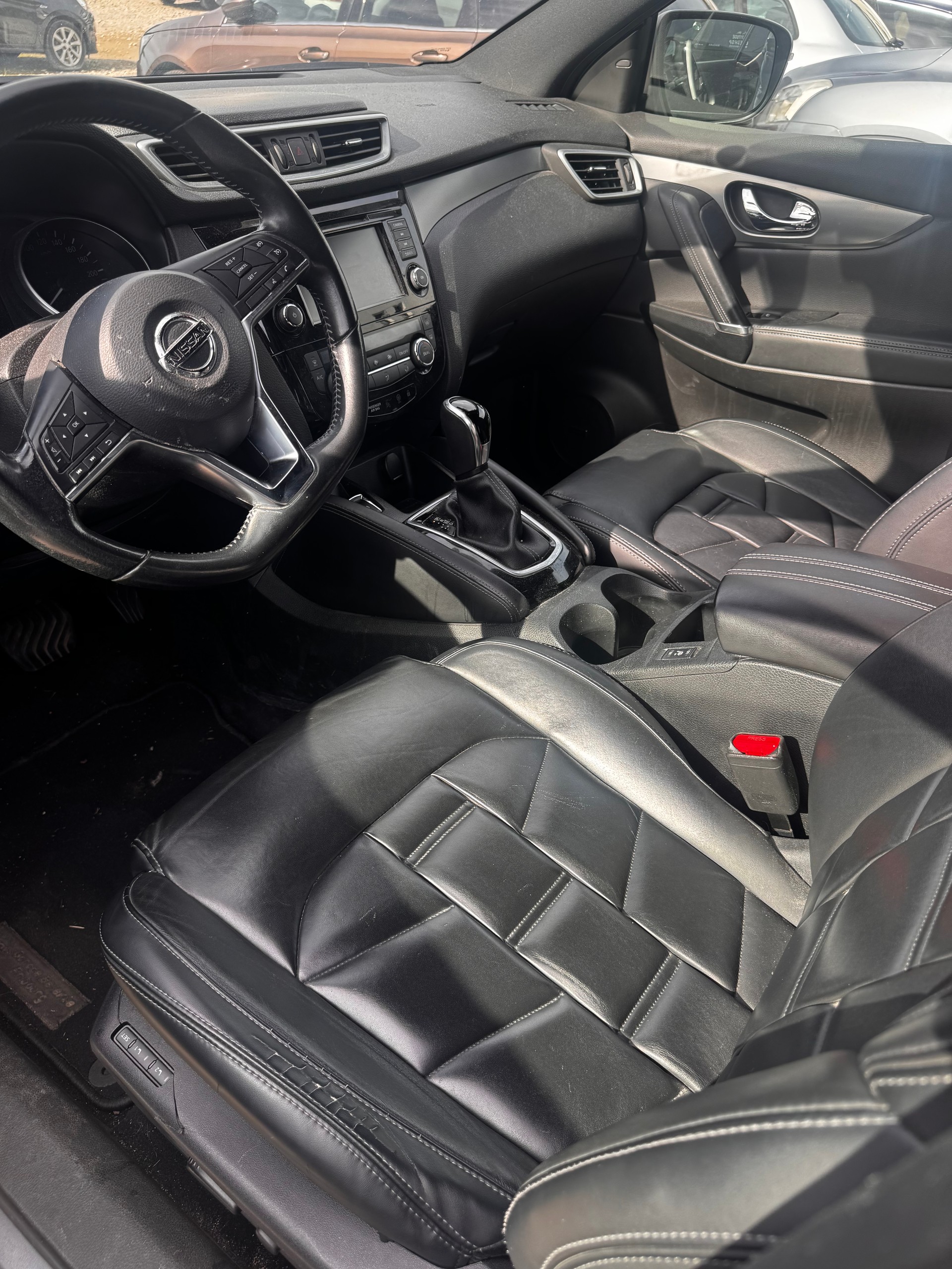 NISSAN Qashqai 1.7 dCi acenta Xtronic ALL-MODE 4x4-image-5