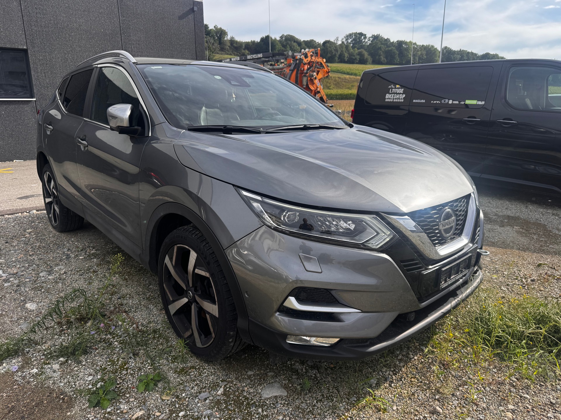 NISSAN Qashqai 1.7 dCi acenta Xtronic ALL-MODE 4x4-image-2