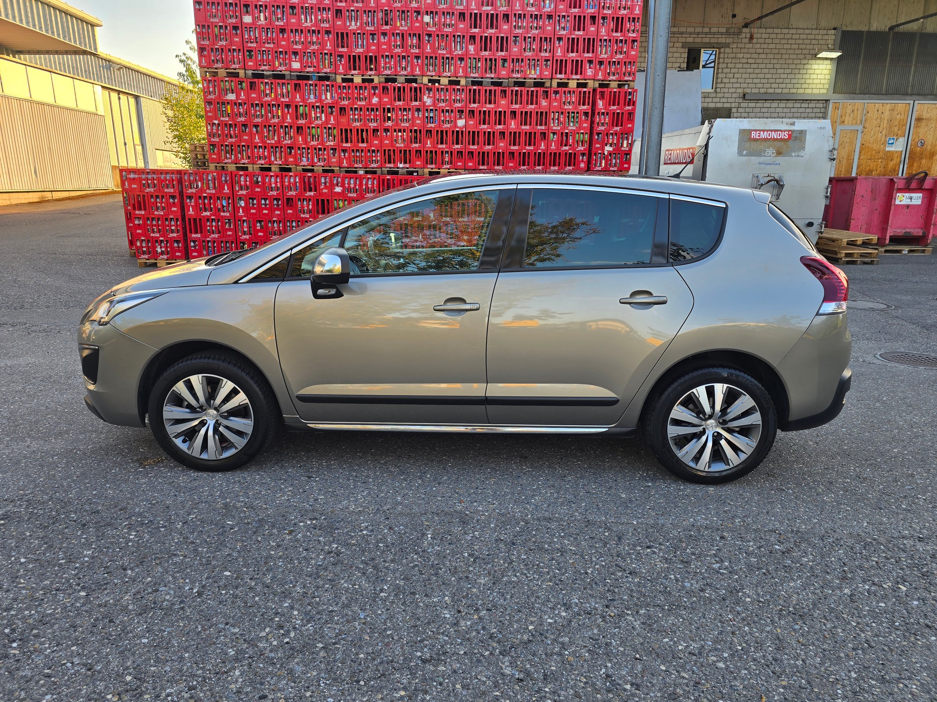 PEUGEOT 3008 1.6 16V T Platinum Tiptronic-image-8