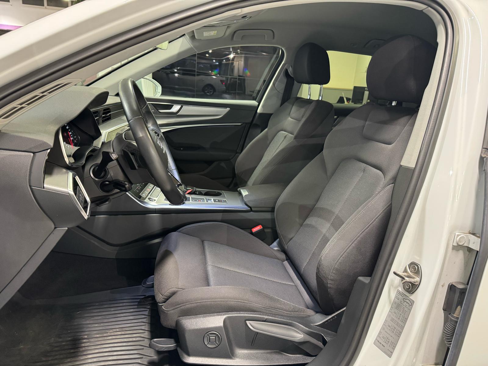 AUDI A6 Avant 2.0 40 TDI Sport quattro S-Tronic-image-8
