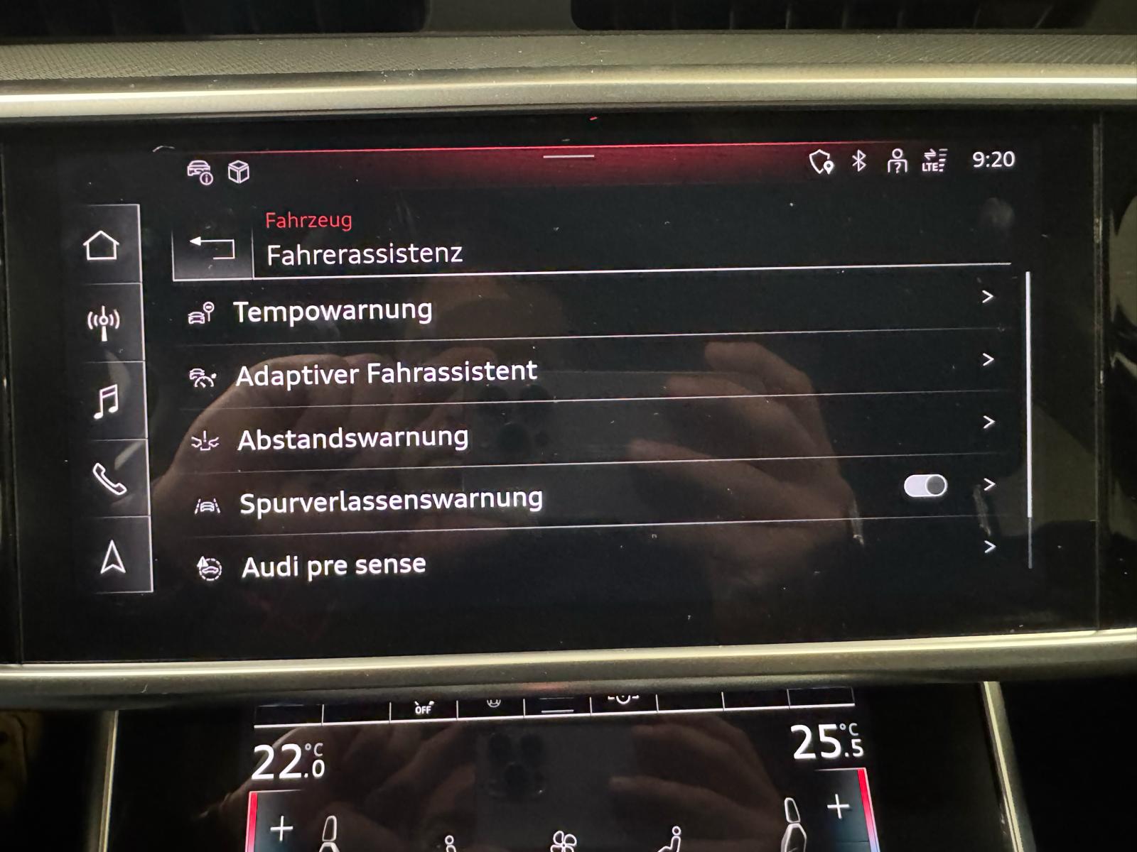 AUDI A6 Avant 2.0 40 TDI Sport quattro S-Tronic-image-22
