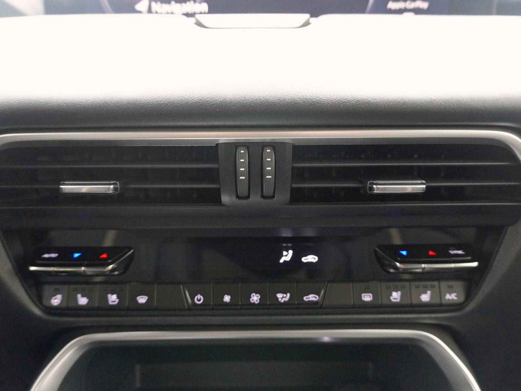 MAZDA CX-60 2.5 PHEV Homura Plus-image-19