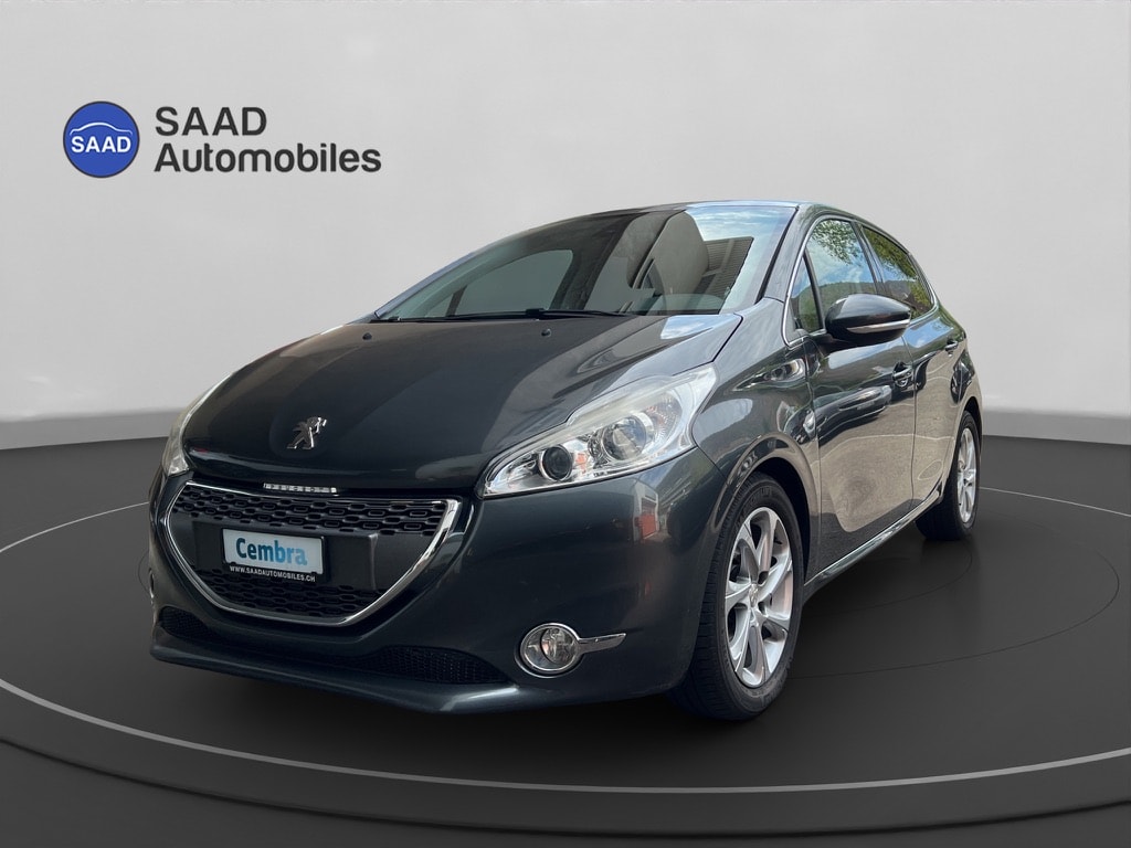 PEUGEOT 208 1.6 VTI Intuitive-image-1