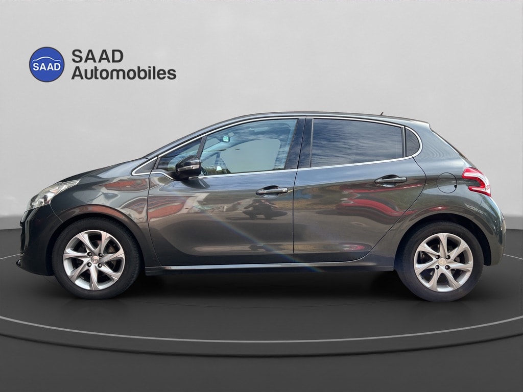 PEUGEOT 208 1.6 VTI Intuitive-image-2