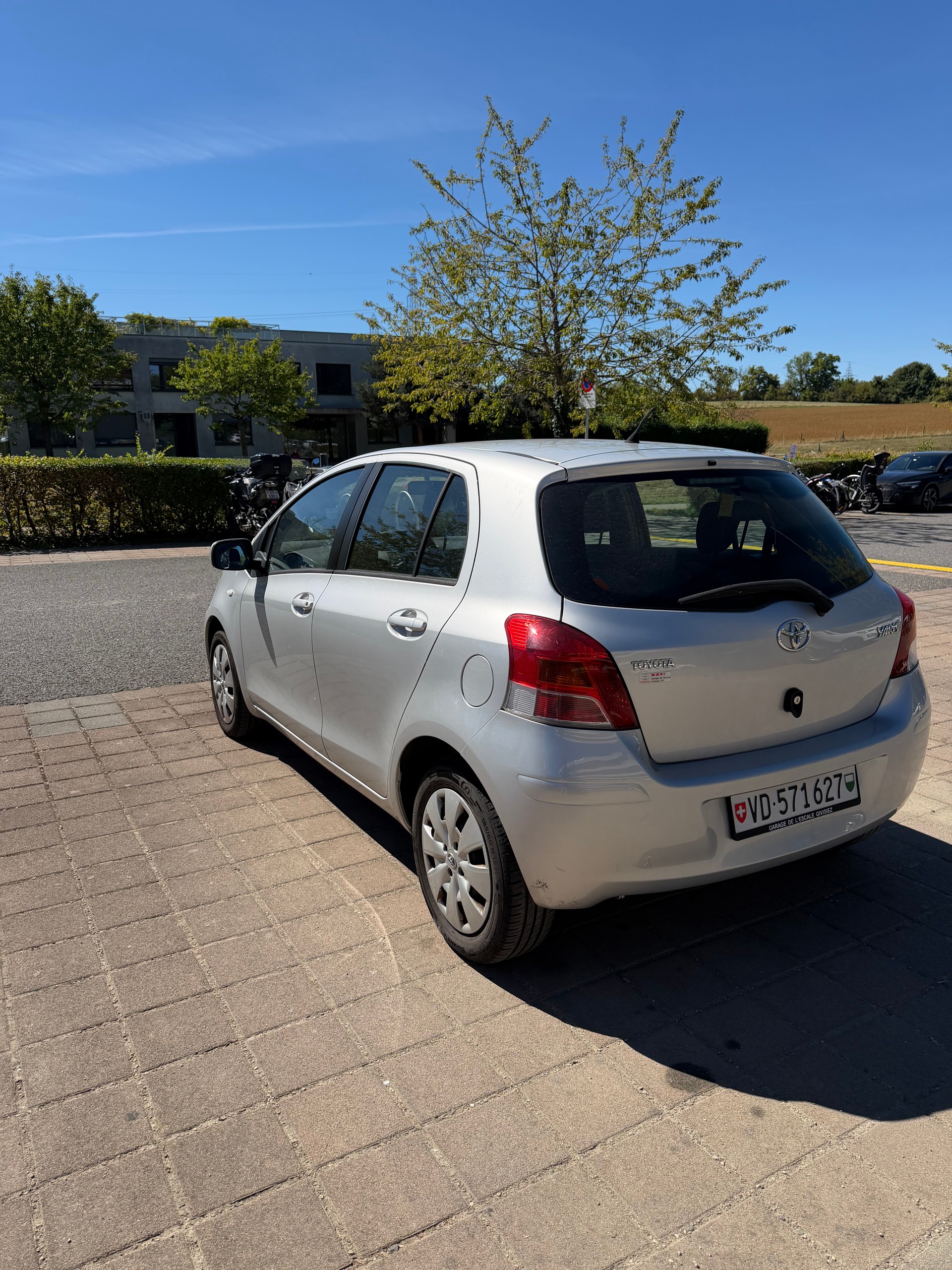 TOYOTA 1.33 VVT-i Linea Luna-image-3