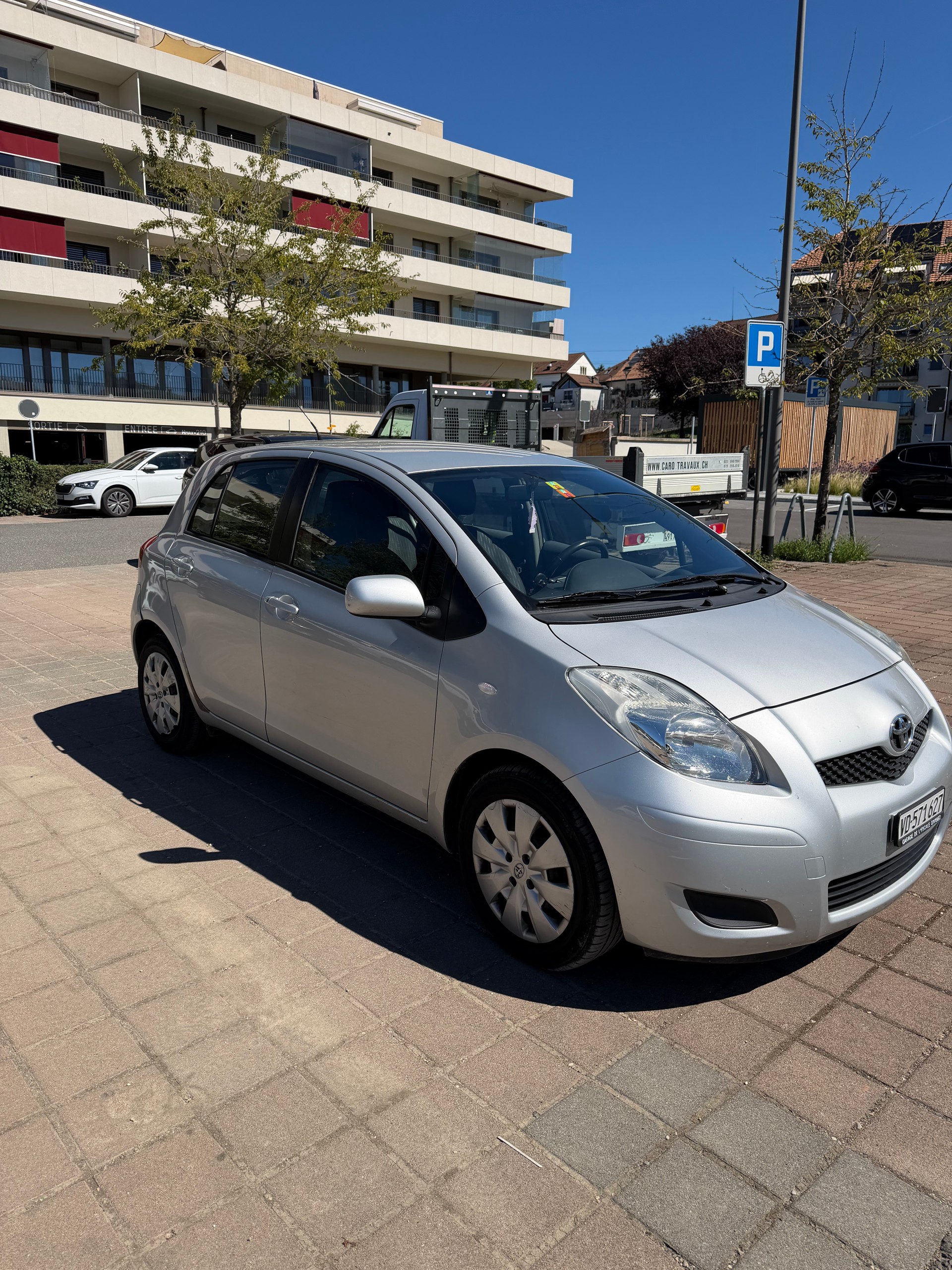 TOYOTA 1.33 VVT-i Linea Luna-image-0
