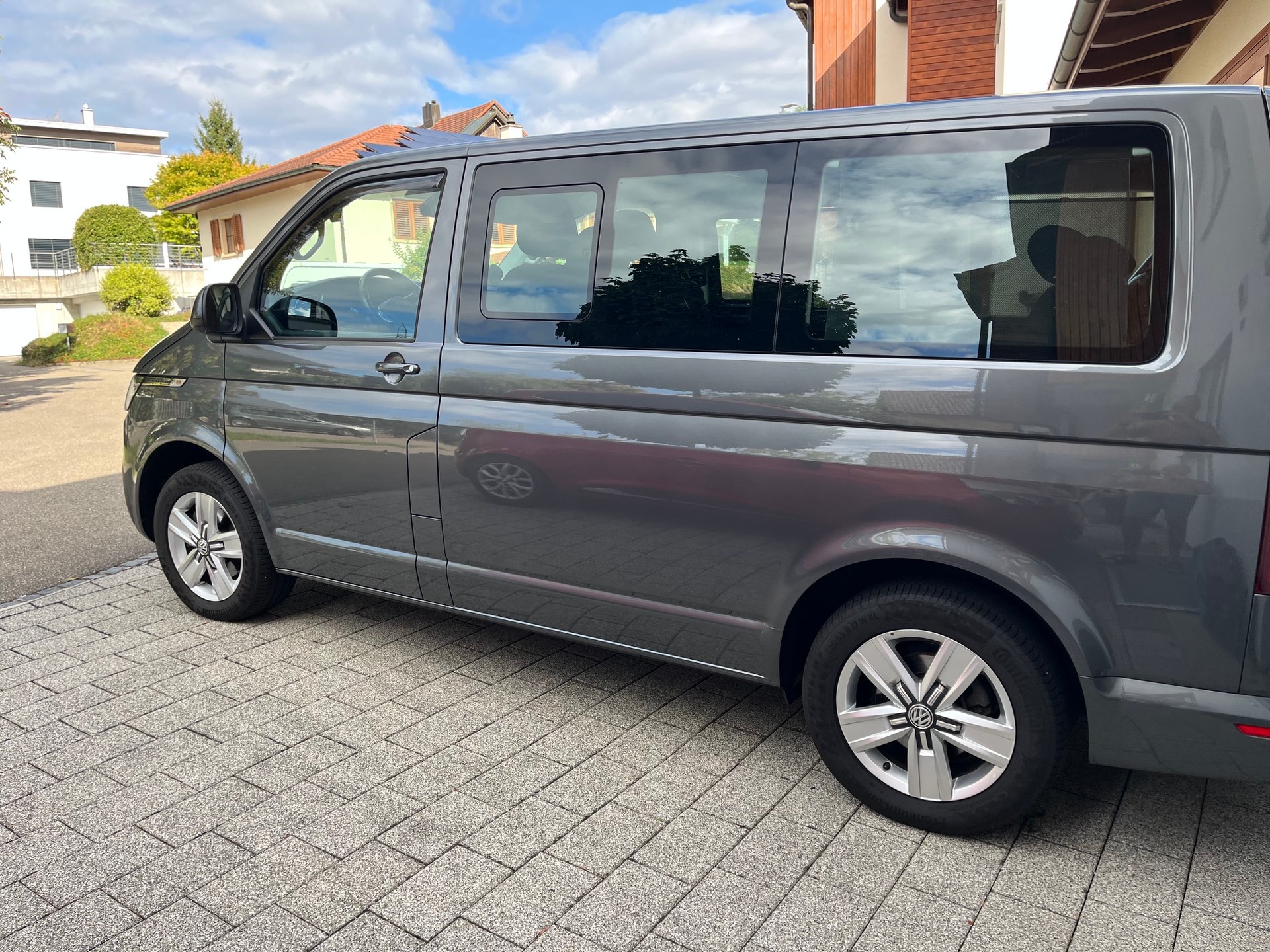 VW 2.0 TDI 150 Trendline DSG-image-0