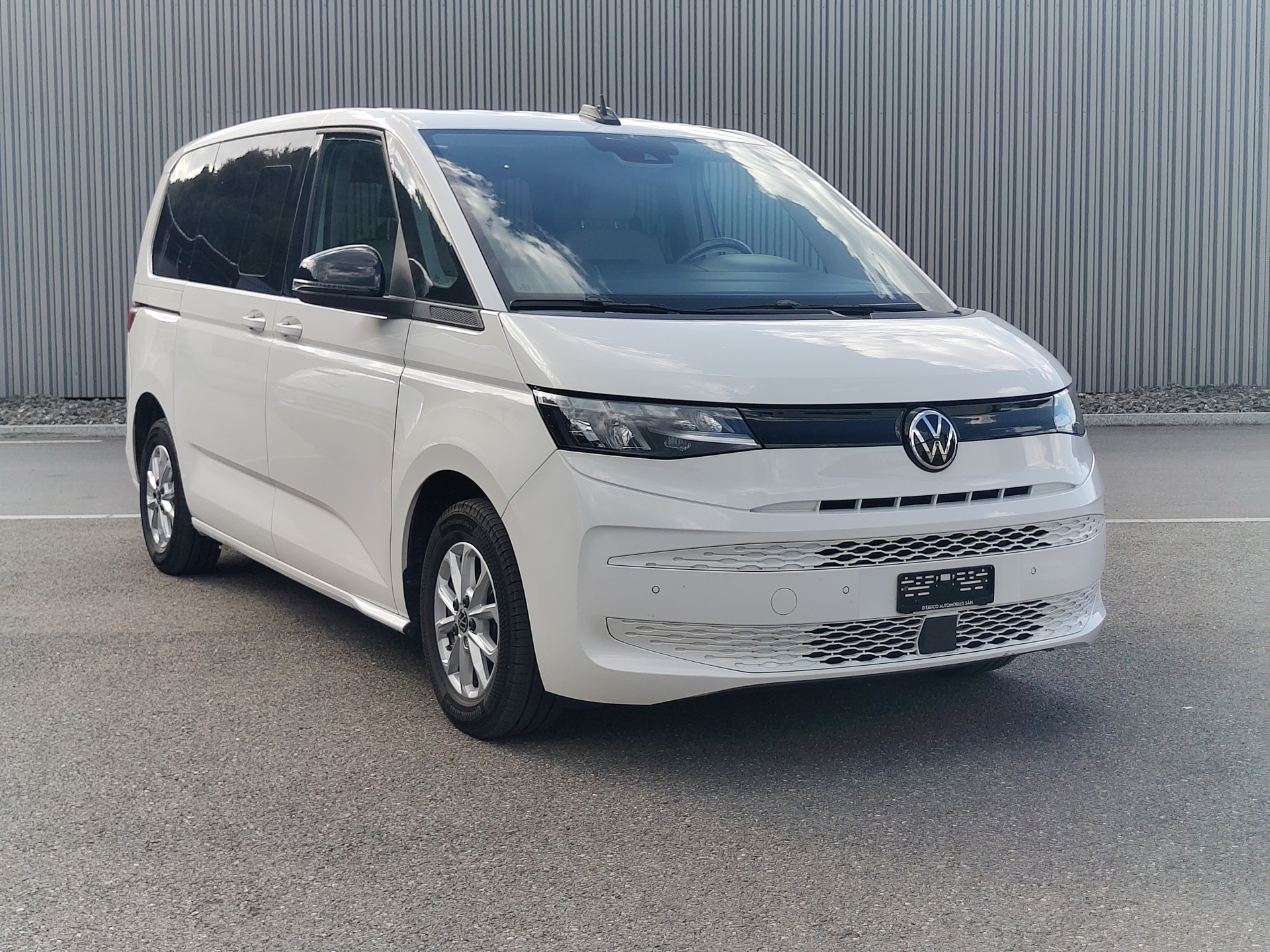 VW Multivan 1.5 TSI Liberty DSG-image-0
