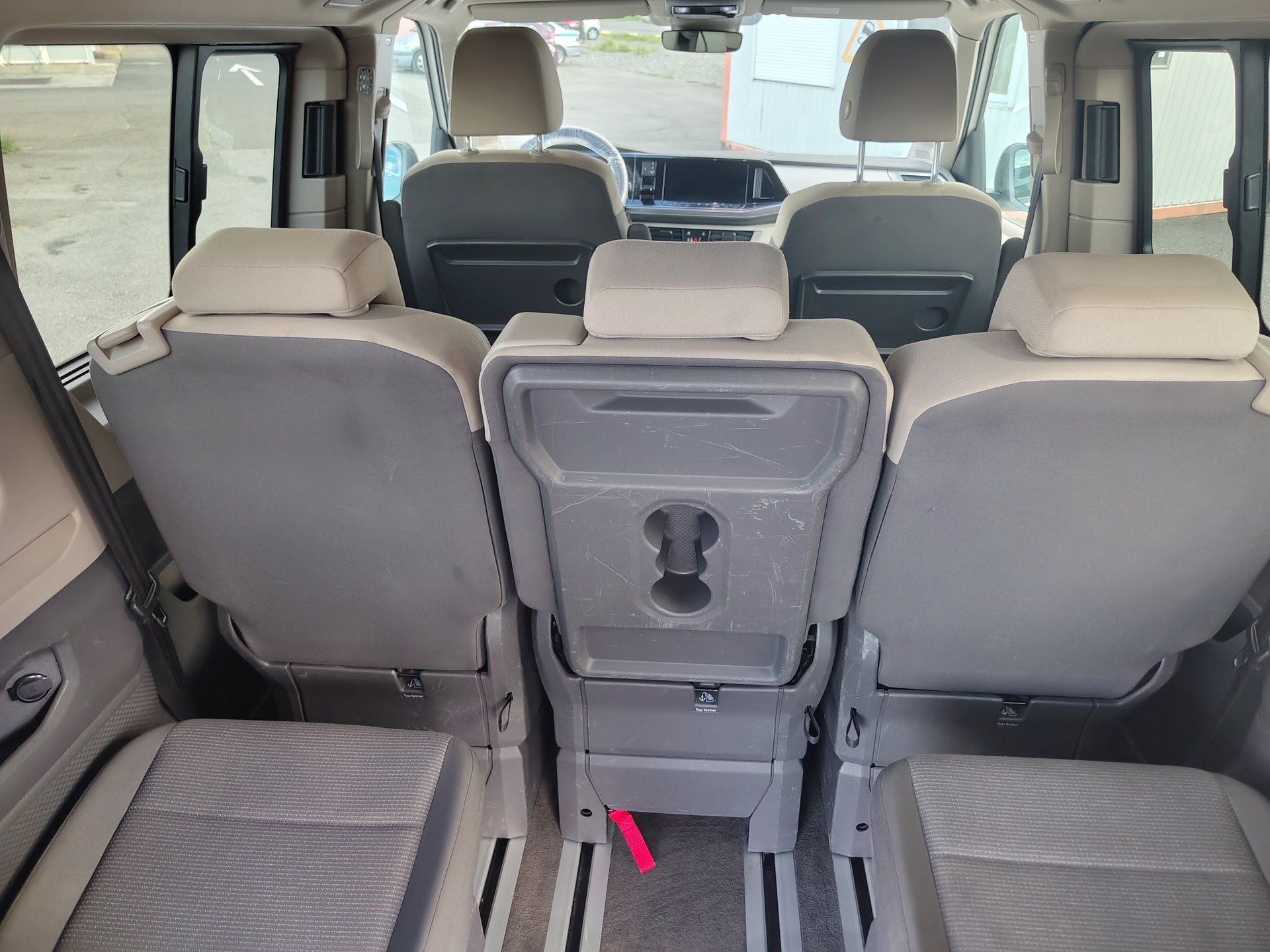 VW Multivan 1.5 TSI Liberty DSG-image-15
