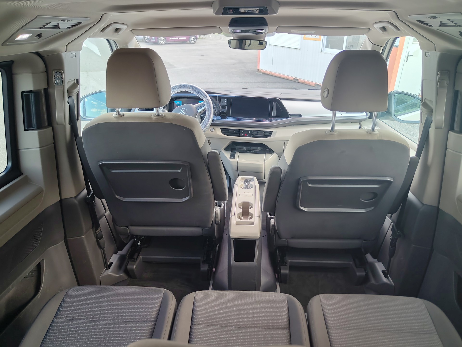 VW Multivan 1.5 TSI Liberty DSG-image-14