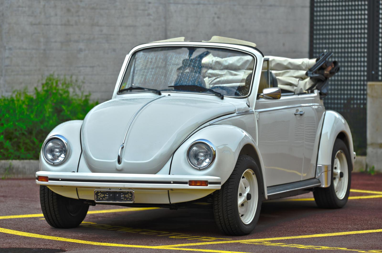VW 1303 Cabriolet 1600 (Karmann) Totalrestoration-image-0