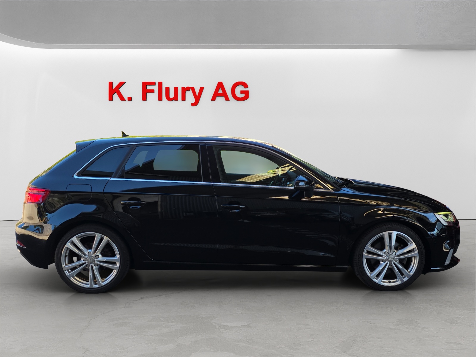 AUDI A3 Sportback 2.0 40 TDI S Line quattro S-Tronic-image-5