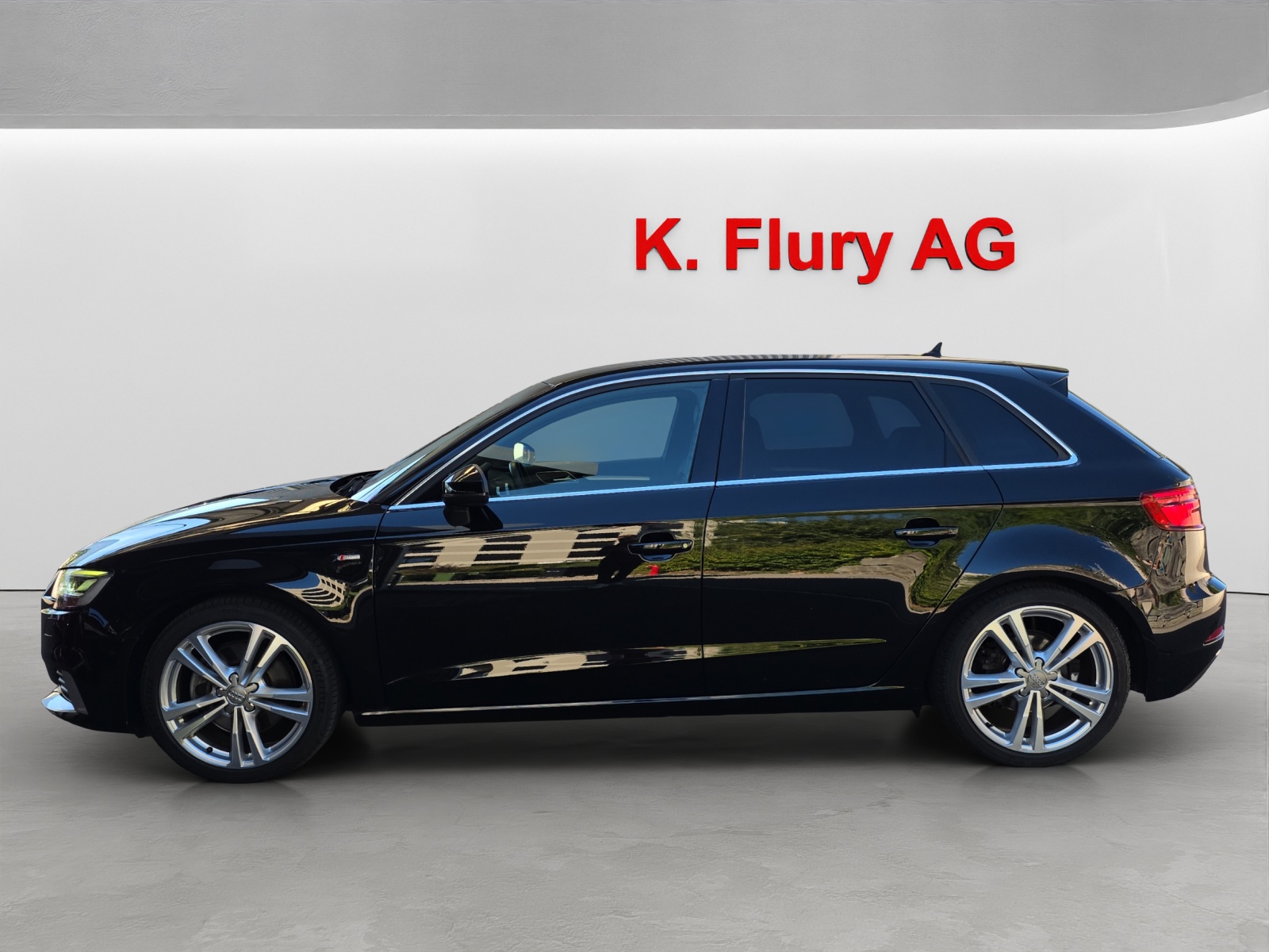 AUDI A3 Sportback 2.0 40 TDI S Line quattro S-Tronic-image-1