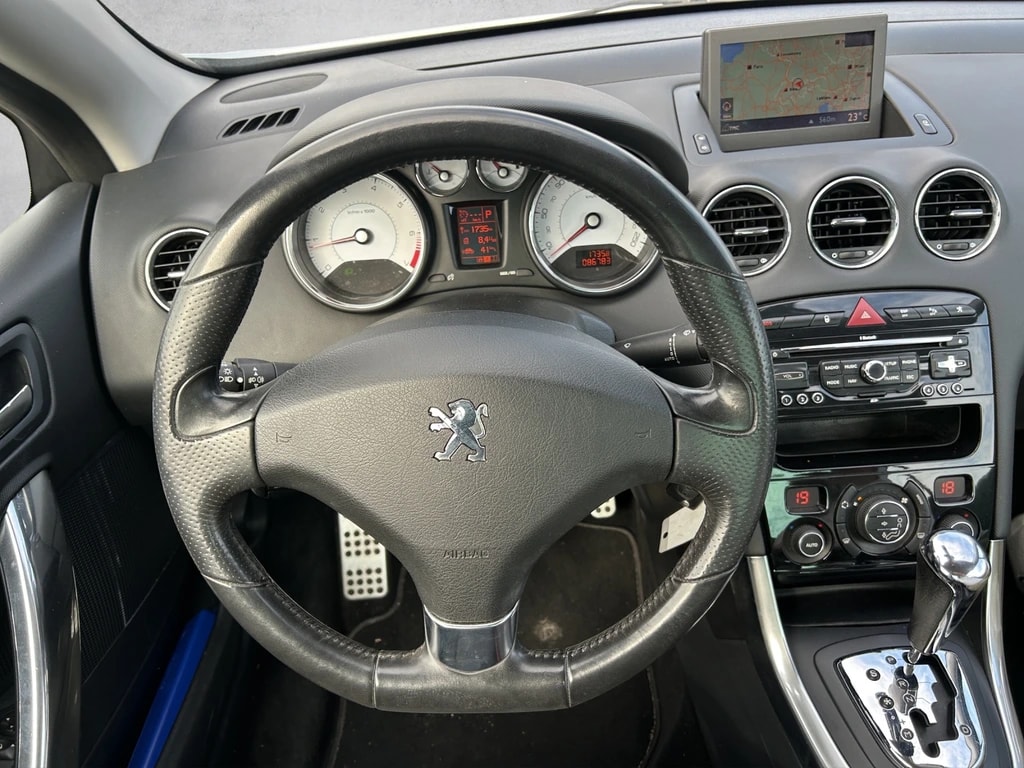 PEUGEOT 308 CC 1.6 16V Turbo Sport Pack Automatic-image-11