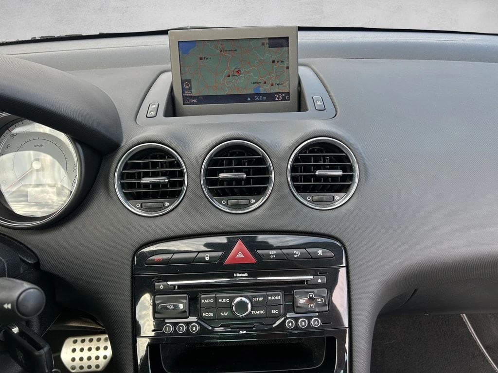 PEUGEOT 308 CC 1.6 16V Turbo Sport Pack Automatic-image-14
