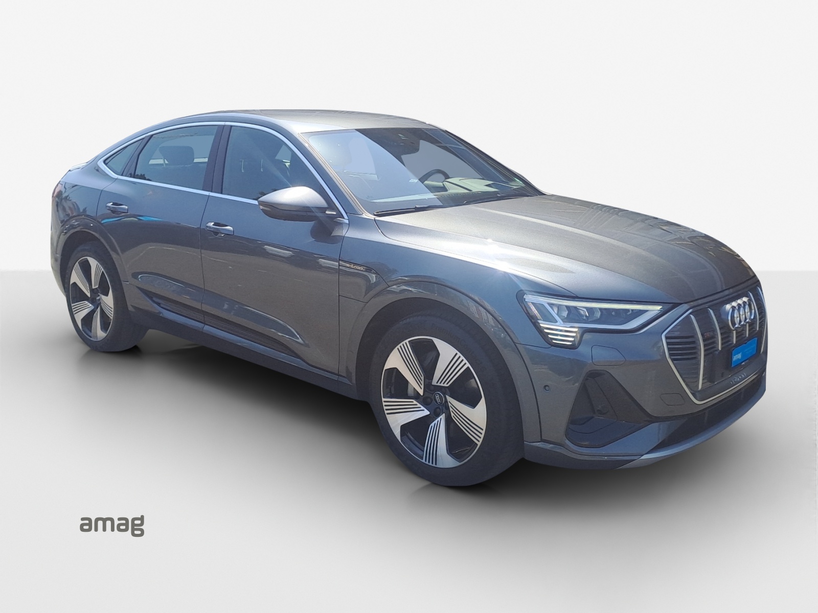 AUDI e-tron 55 Sportback S Line quattro-image-6