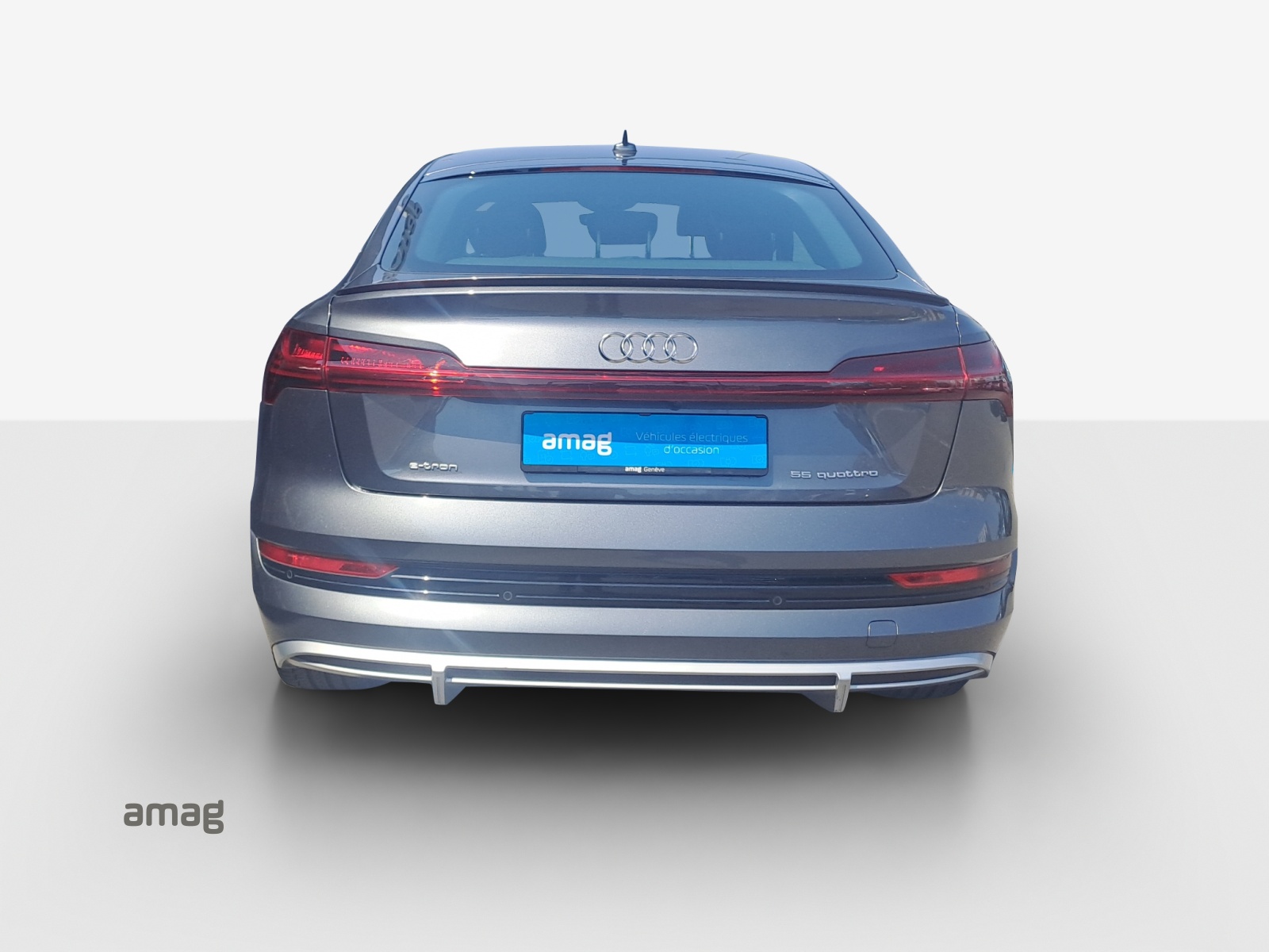 AUDI e-tron 55 Sportback S Line quattro-image-4