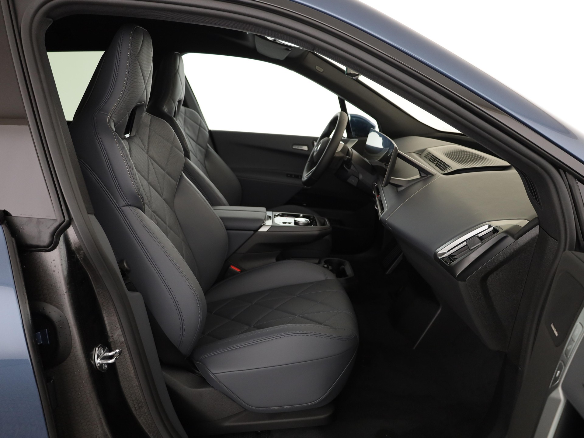 BMW iX I20 xDrive60-image-16