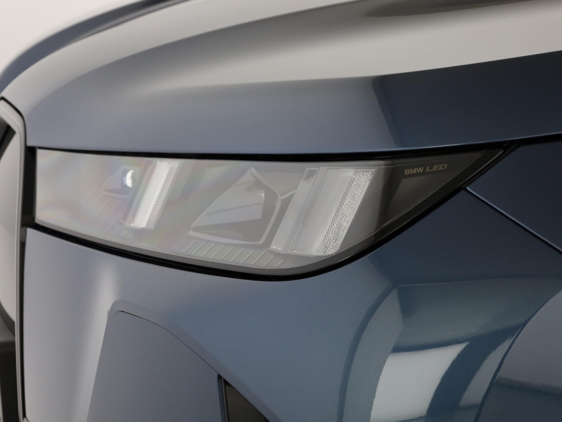 BMW iX I20 xDrive60-image-6