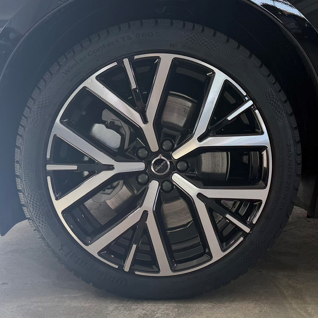 VOLVO EX 30 P8 Ultra AWD-image-9