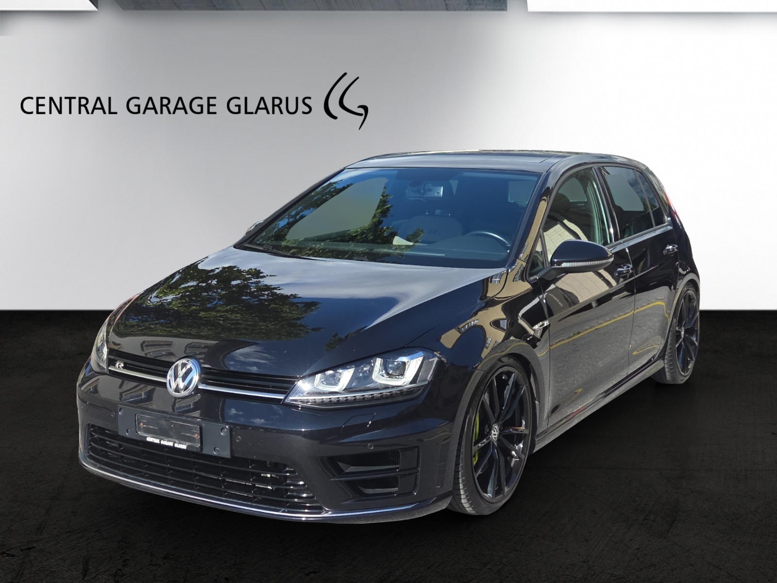VW Golf 2.0 TSI R 4Motion DSG-image-0