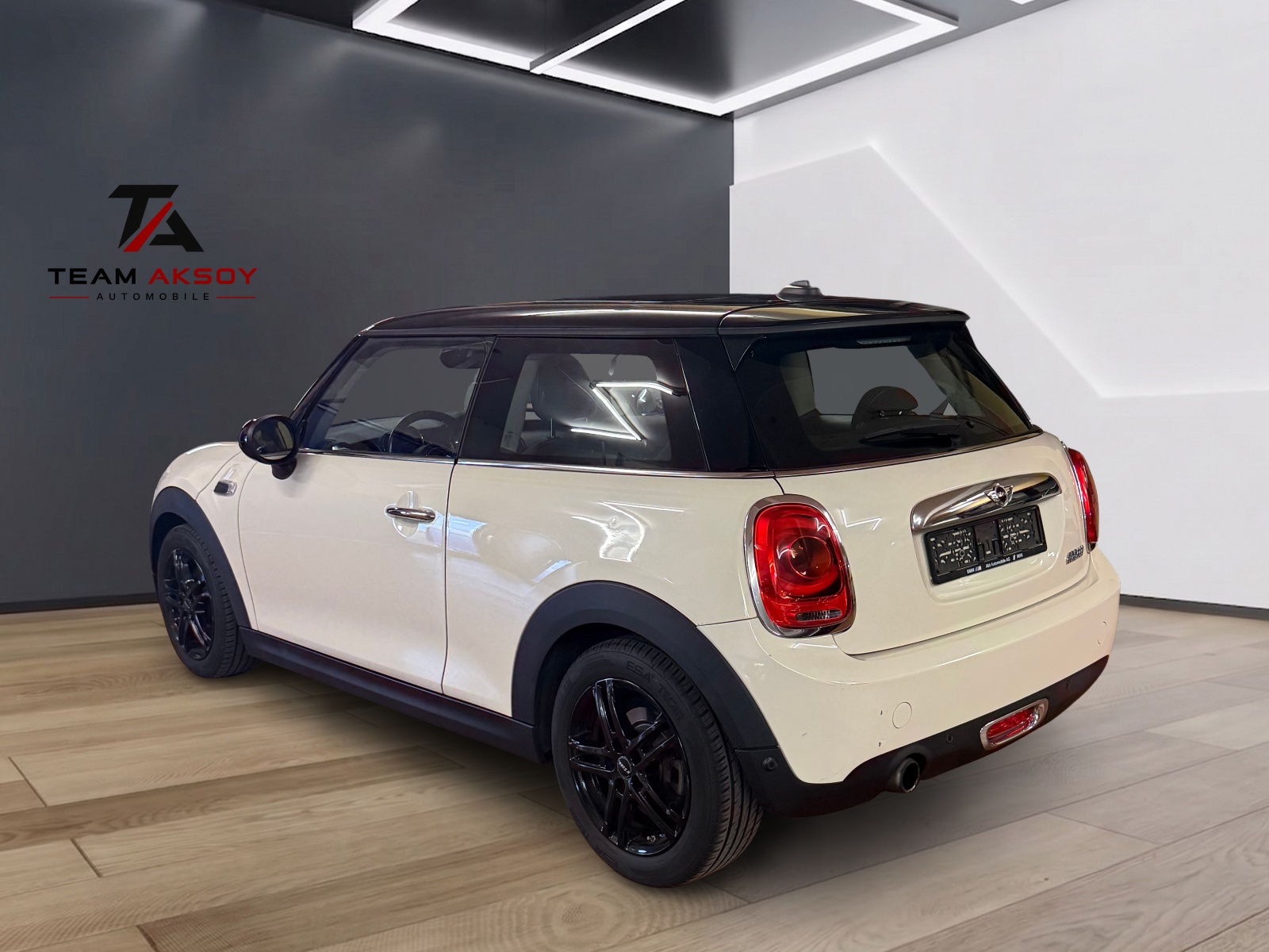 MINI Cooper Steptronic-image-6