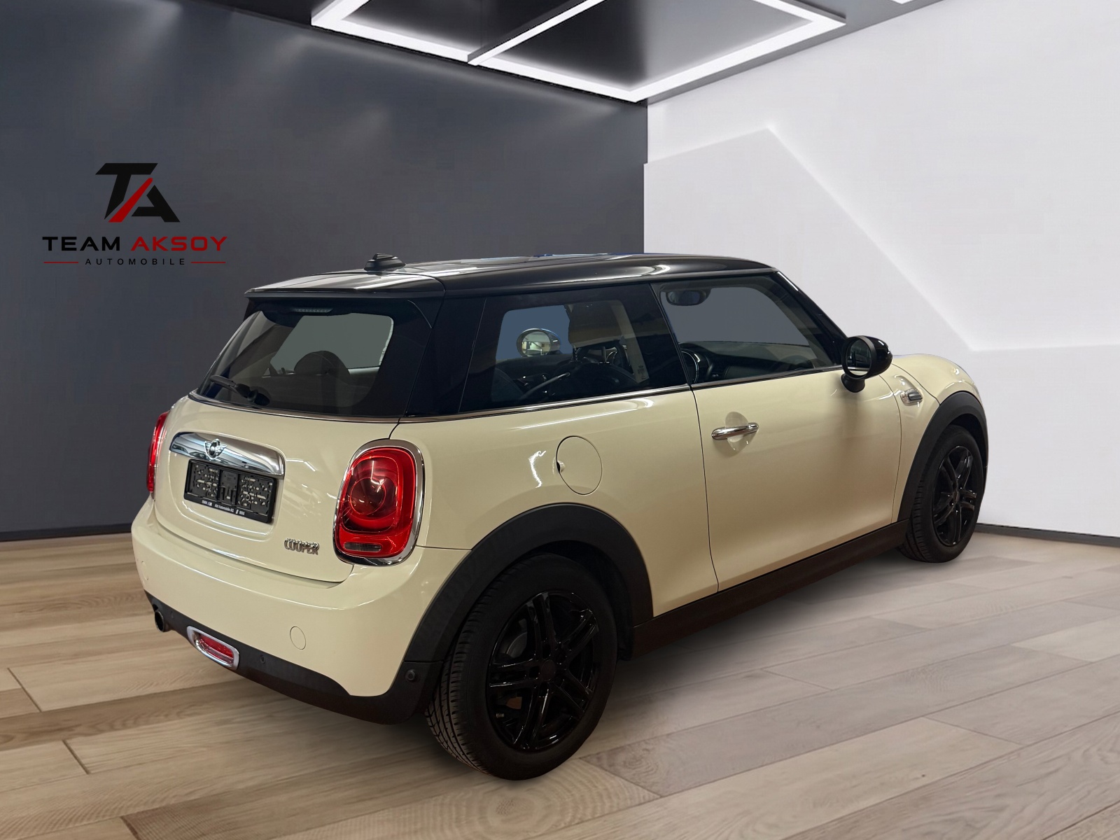 MINI Cooper Steptronic-image-4