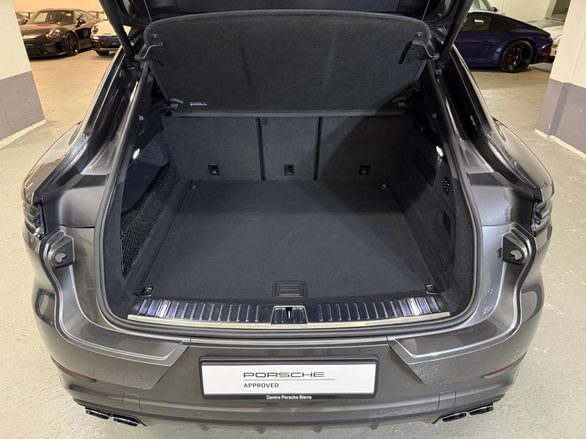 PORSCHE Cayenne S Coupe-image-21