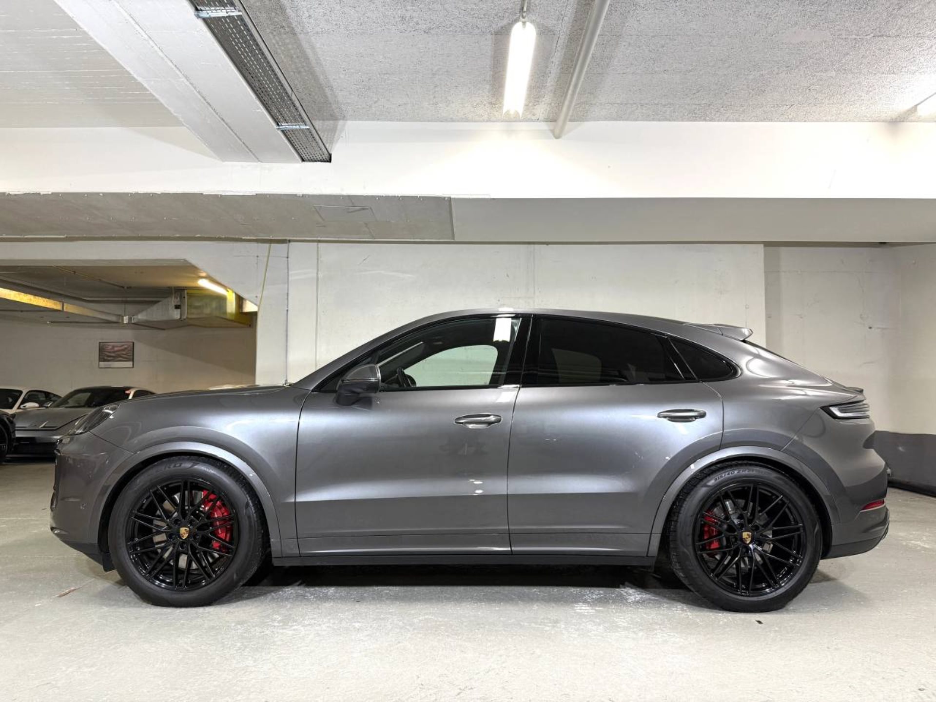 PORSCHE Cayenne S Coupe-image-1