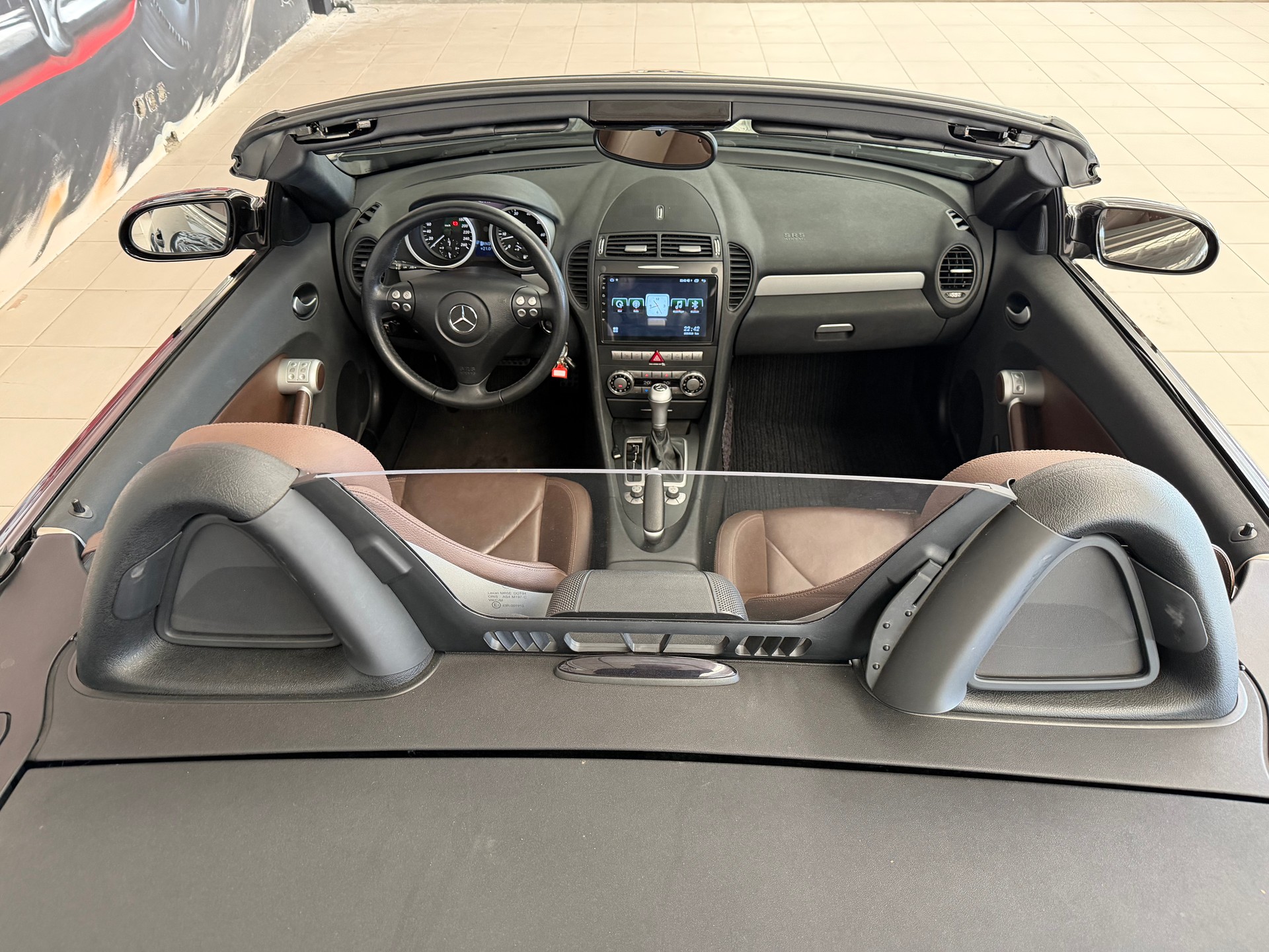 MERCEDES-BENZ SLK 350-image-11