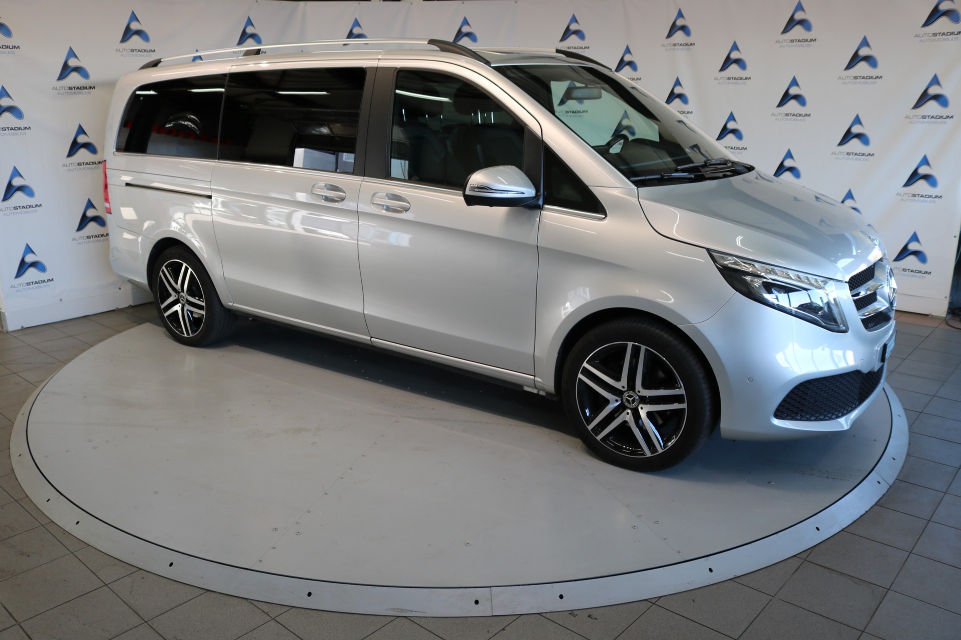MERCEDES-BENZ V 250 d lang Avantgarde 4Matic G-Tronic-image-28