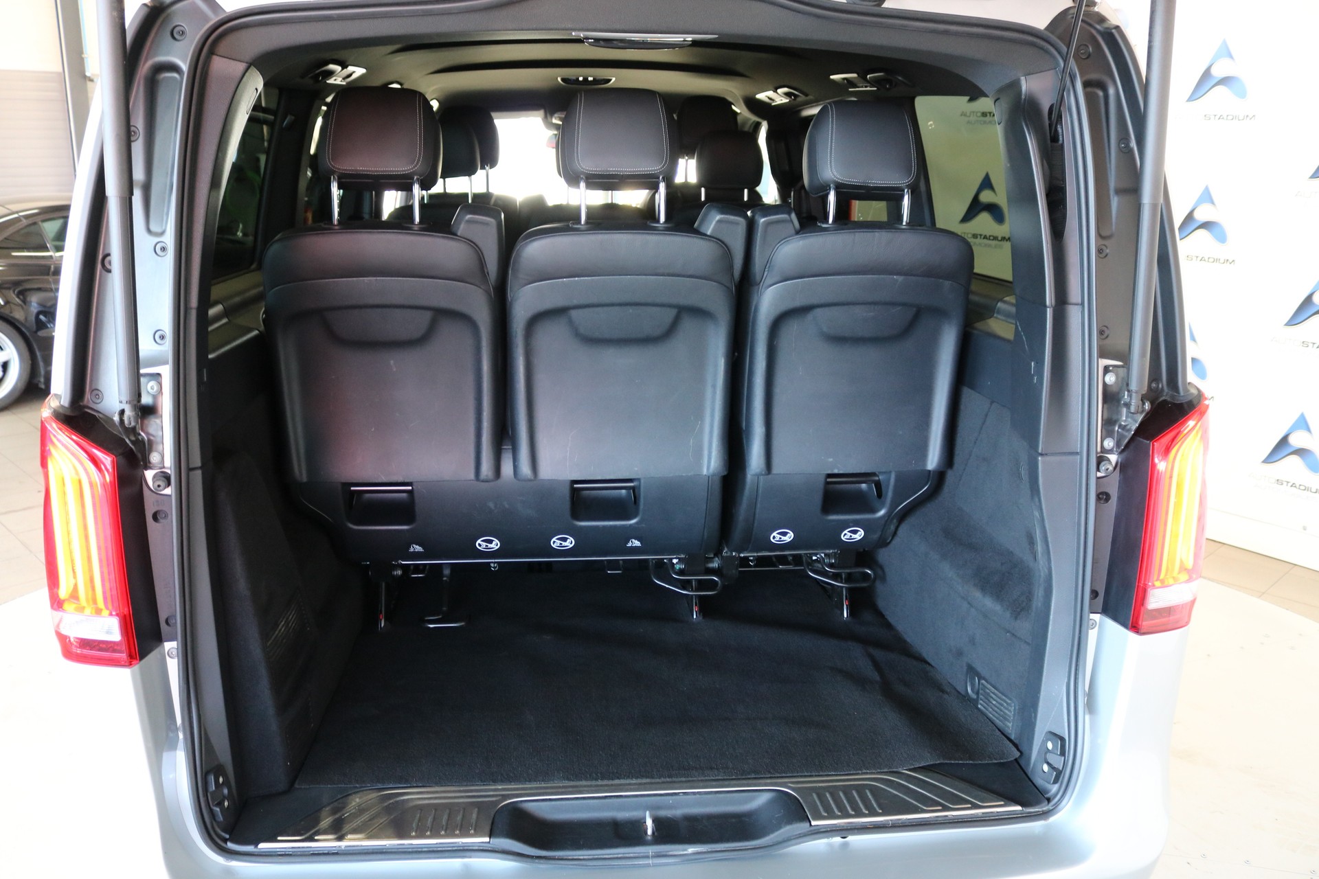 MERCEDES-BENZ V 250 d lang Avantgarde 4Matic G-Tronic-image-44