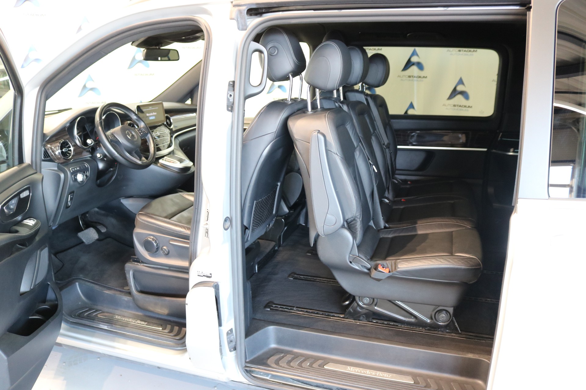 MERCEDES-BENZ V 250 d lang Avantgarde 4Matic G-Tronic-image-35